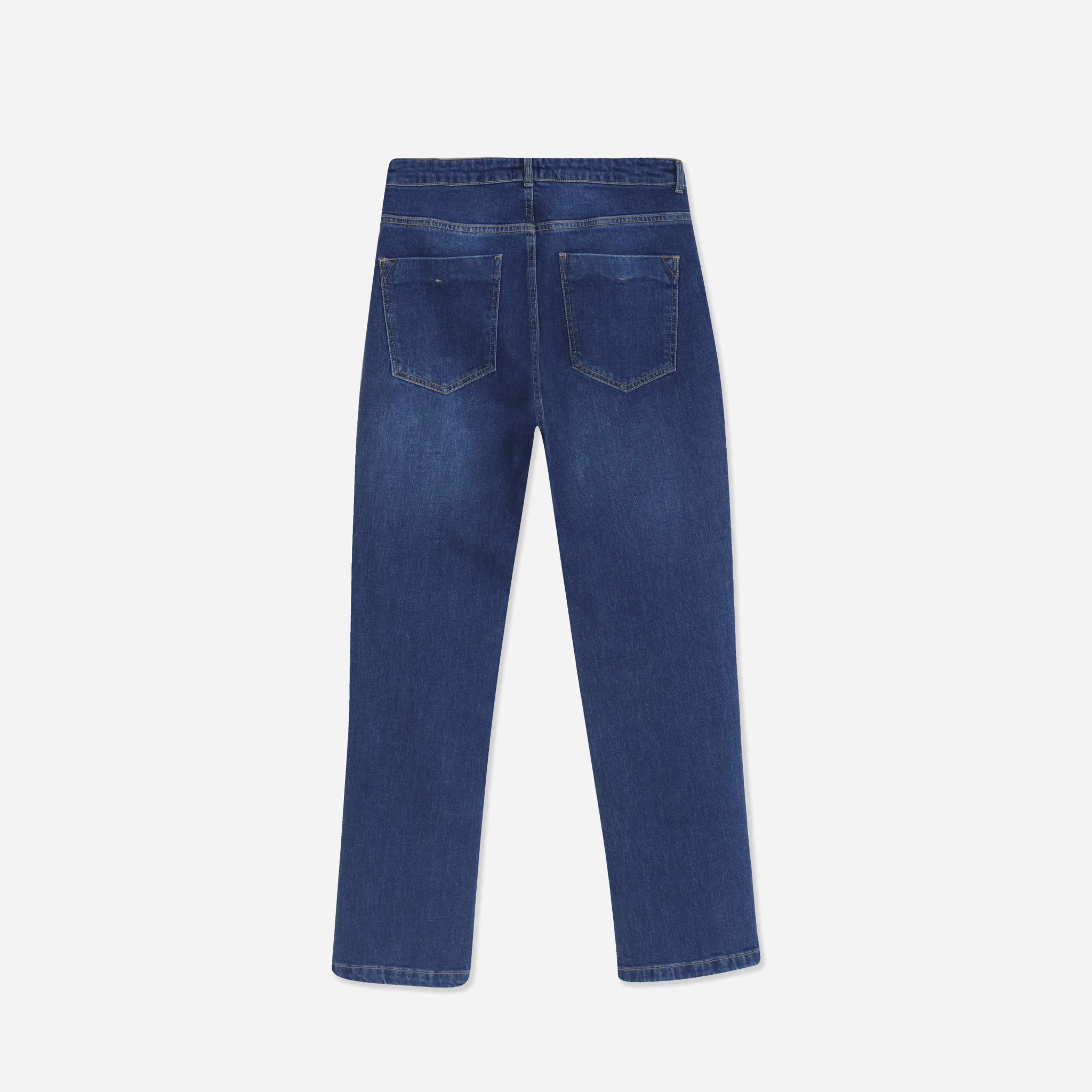 Women jeans in a distinctive color  image preview 3