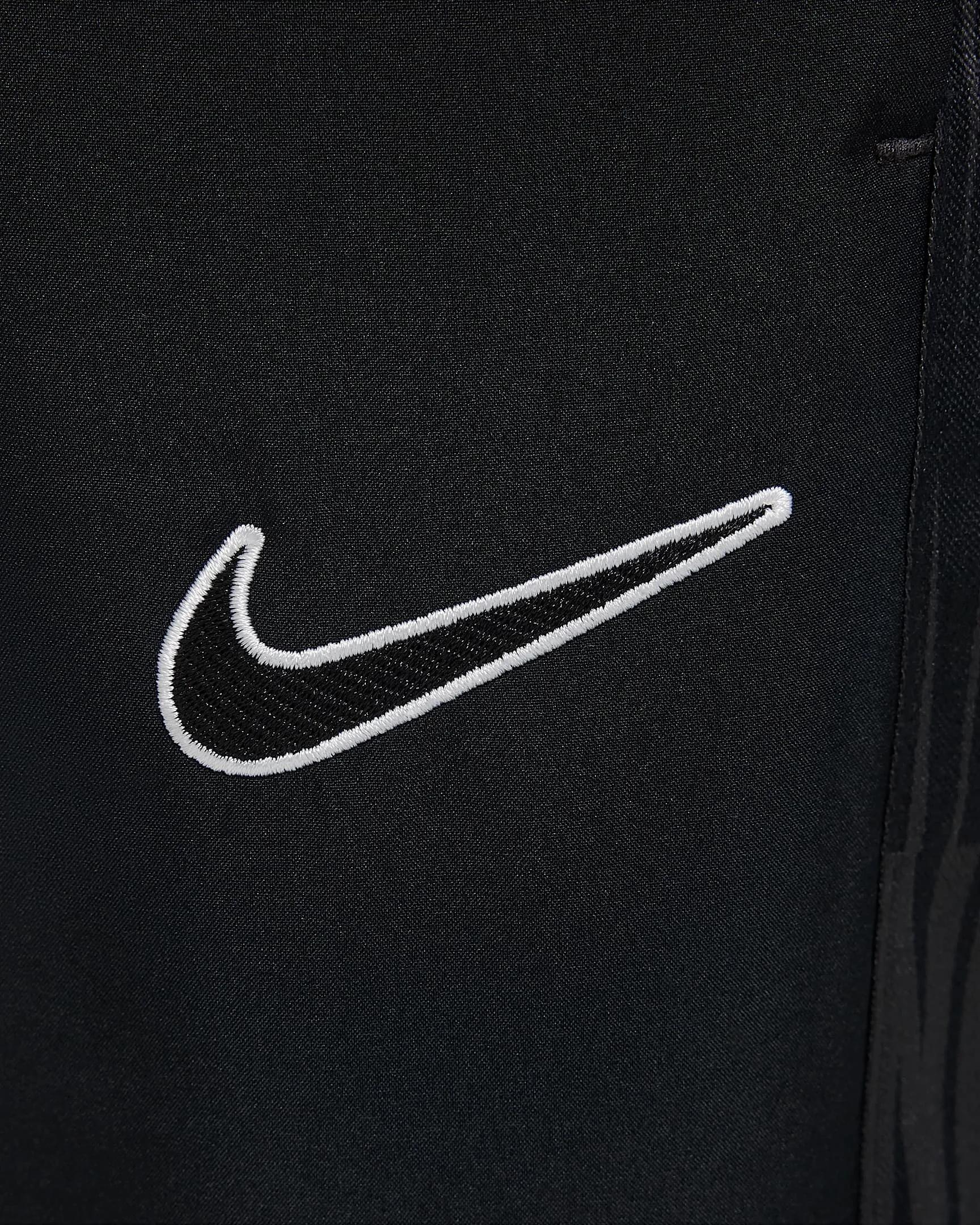 حذاء Nike Academy+ Dri-FI للأطفال الكبار image preview 3