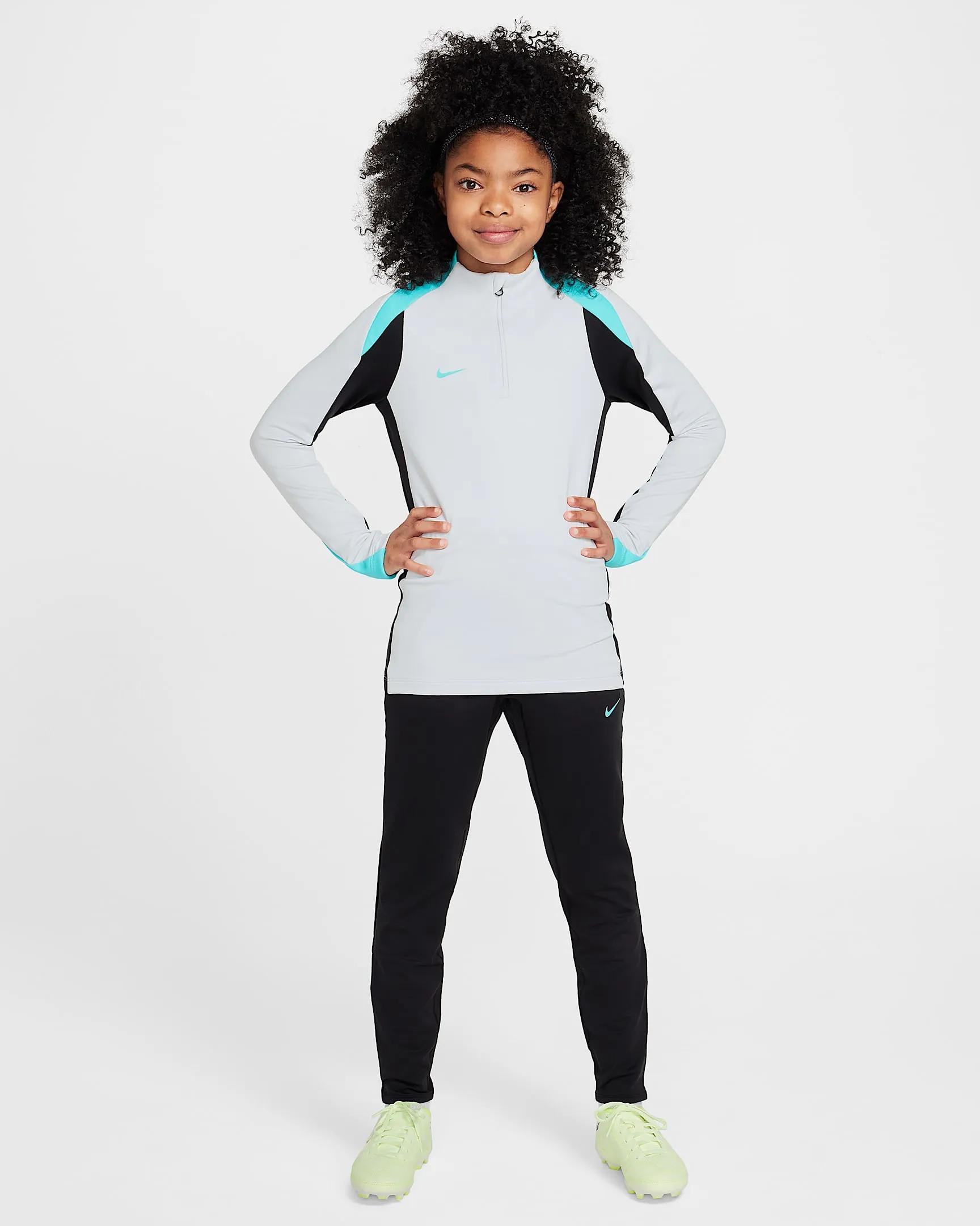 بنطال Nike Dri-FIT Strike للأطفال الكبار Thumbnail 1