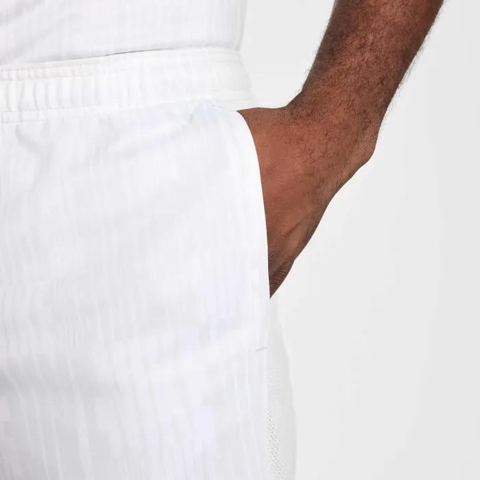 شورت كرة القدم Nike Academy+ للرجال بتقنية Dri-FIT image preview 6