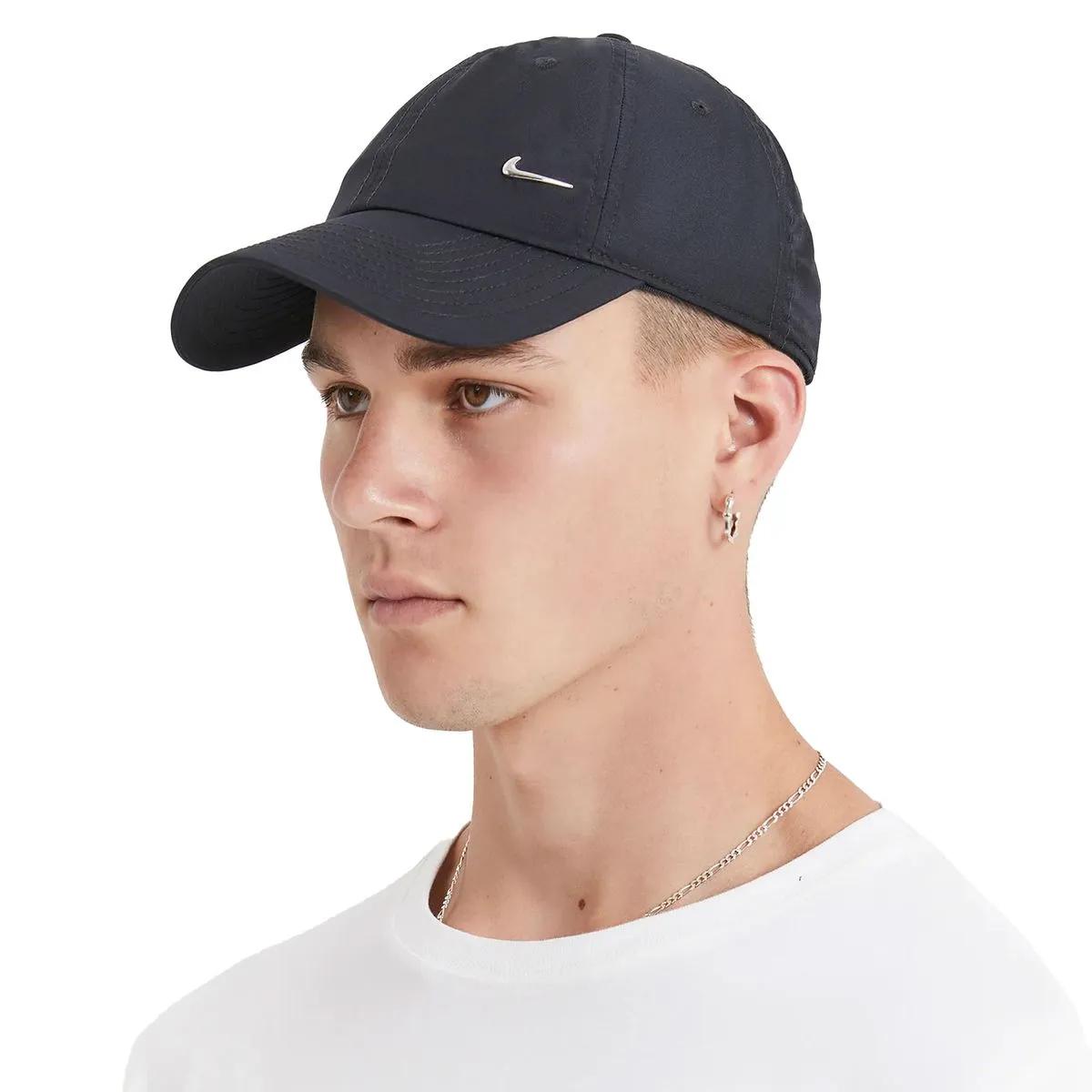 قبعة نايكي دراي فيت كلوب سي بي المعدنية المزينة بشعار نايكي alternative product image