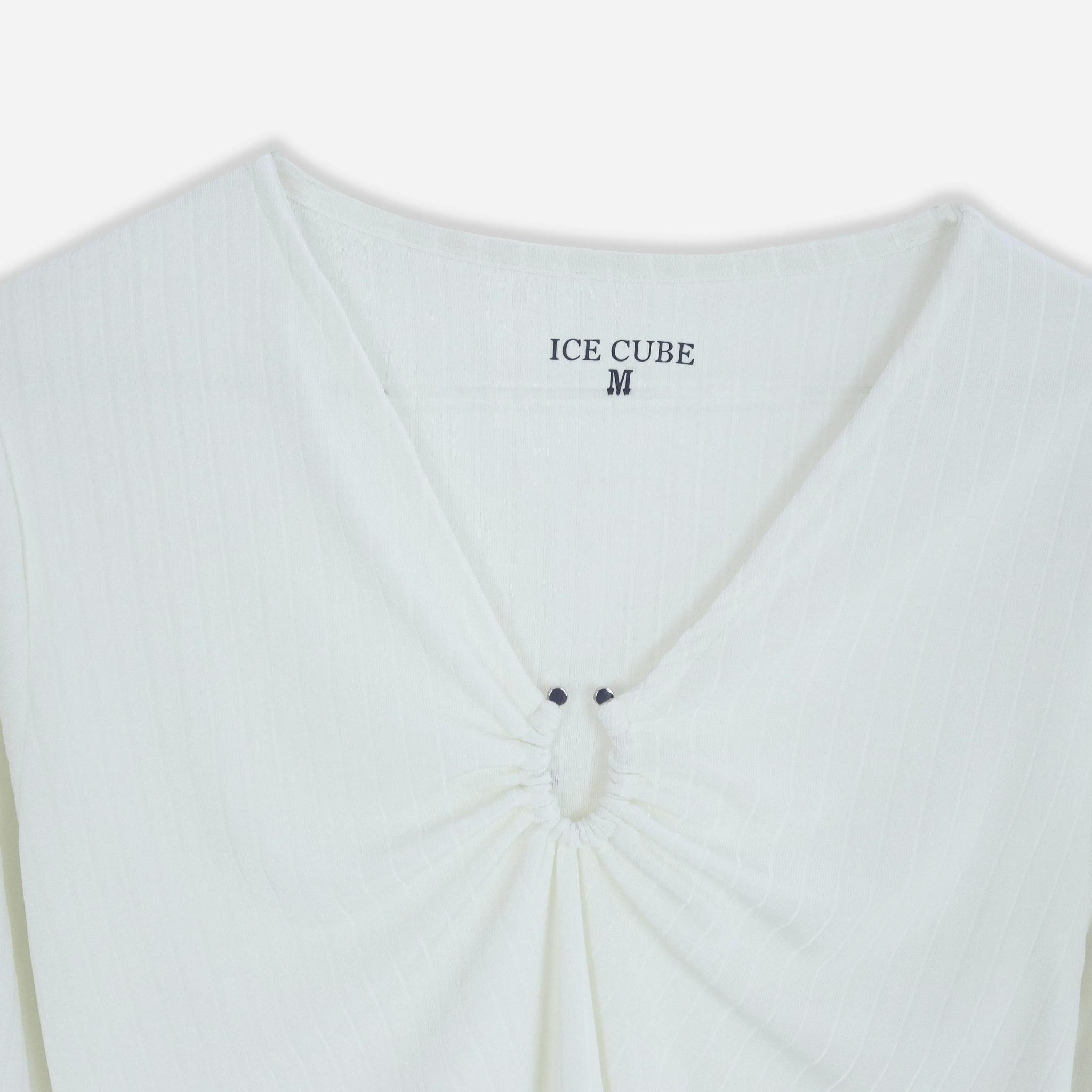 Women long-sleeved T-shirt with soft fabric image preview 2