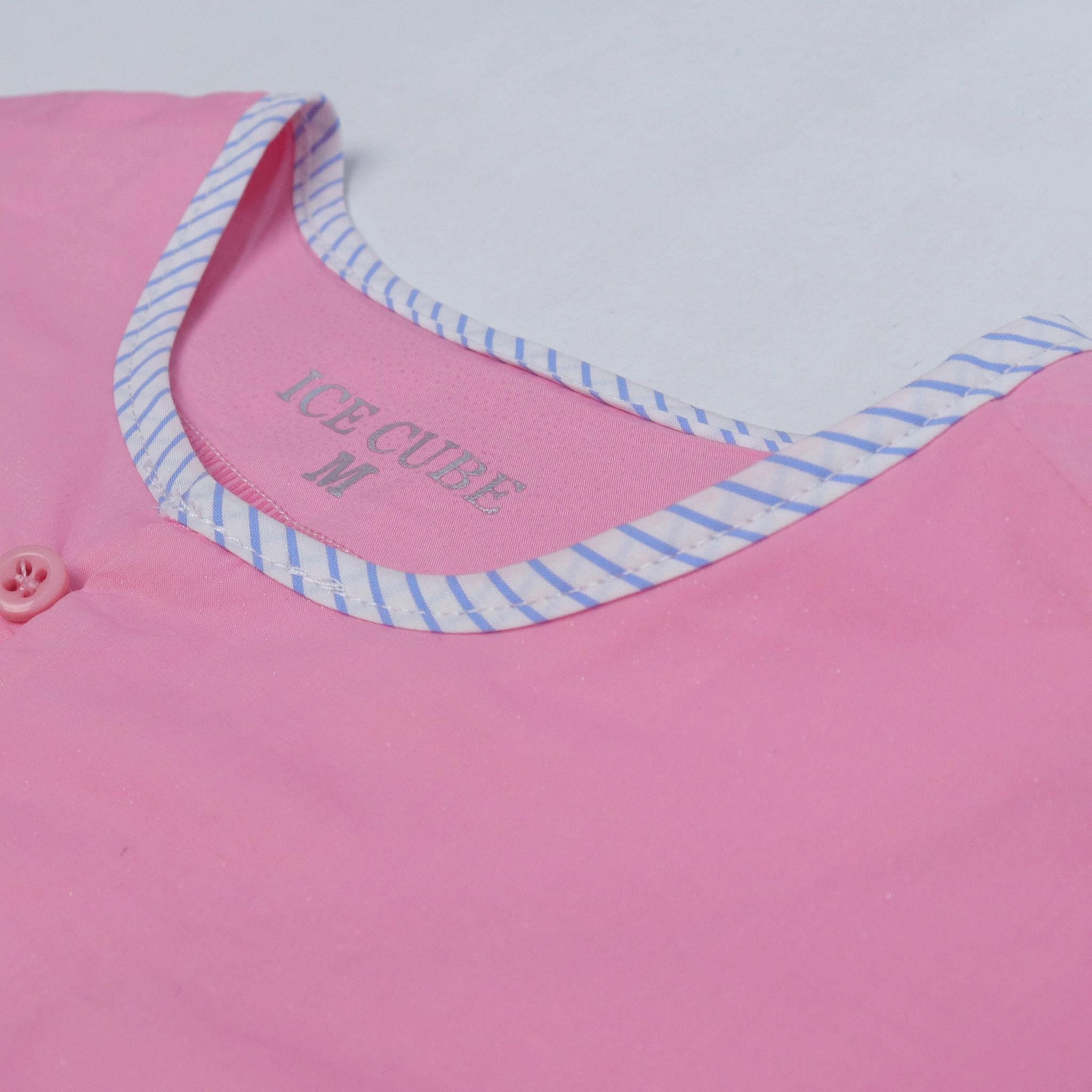 Girls' shirt in distinctive colors media preview 2