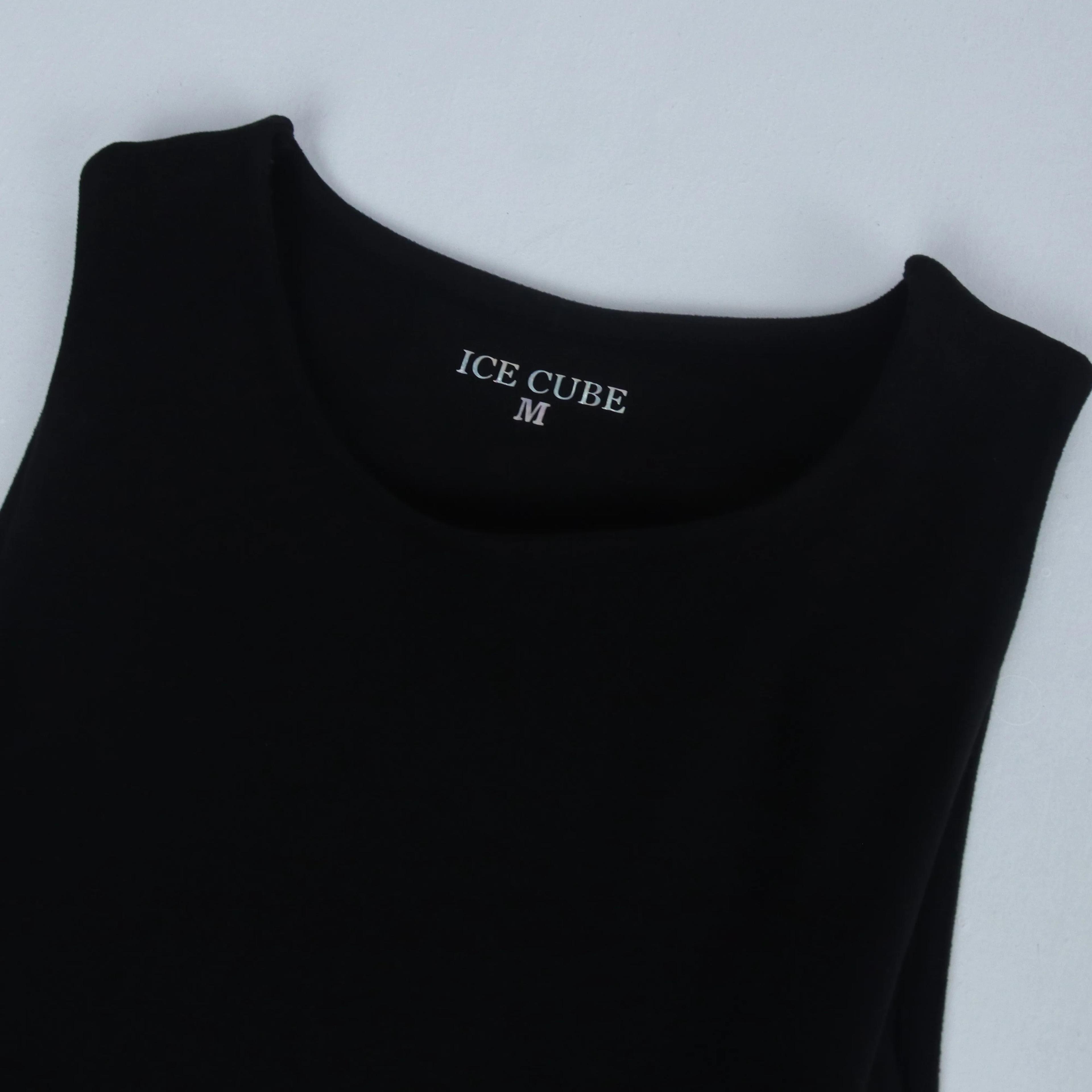 Women's Sleeveless Bodycon Maxi Dress in Burgundy & Black Thumbnail 2