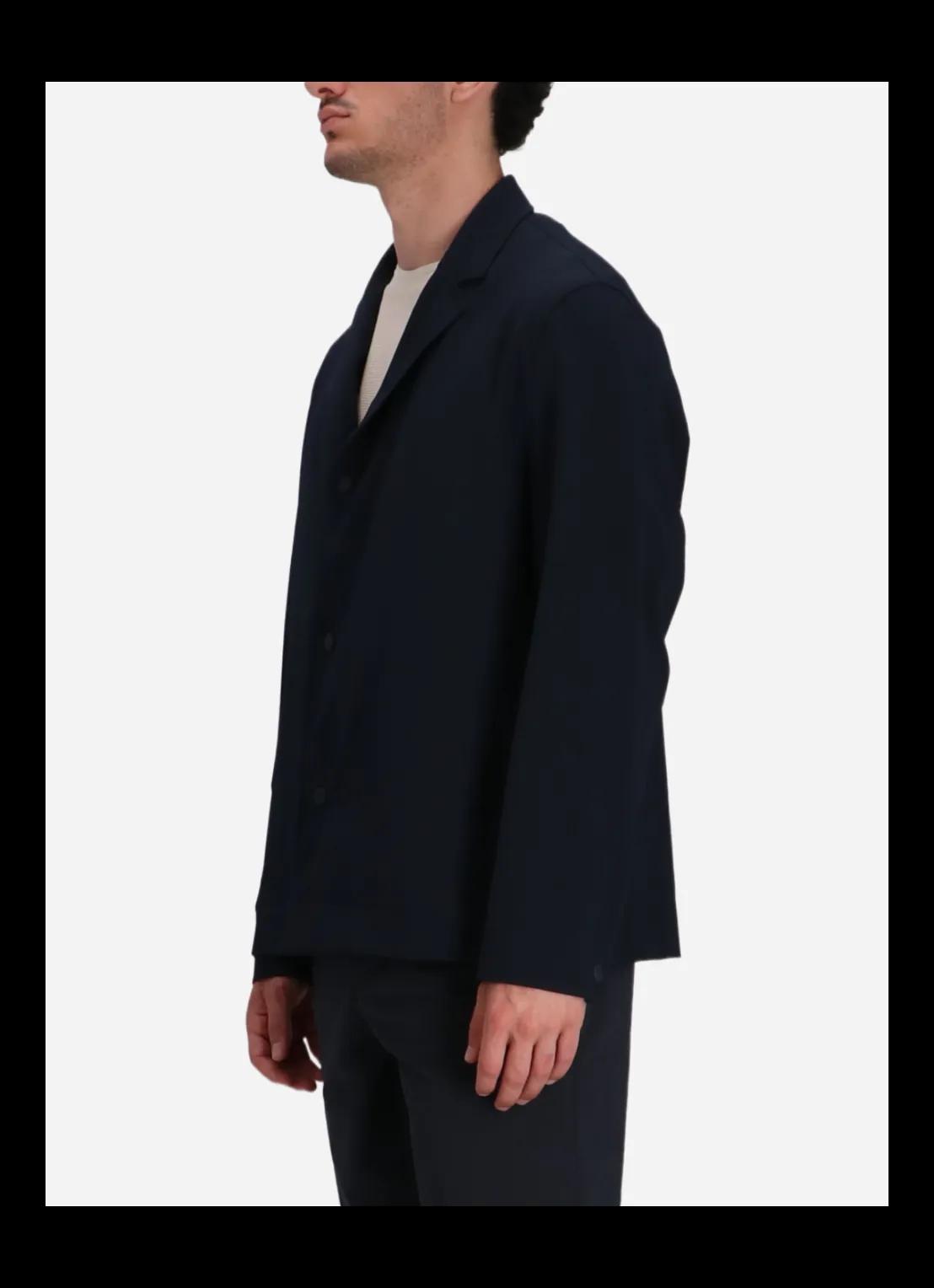 P-Carper jacket with a modern design and high-quality material media preview 2