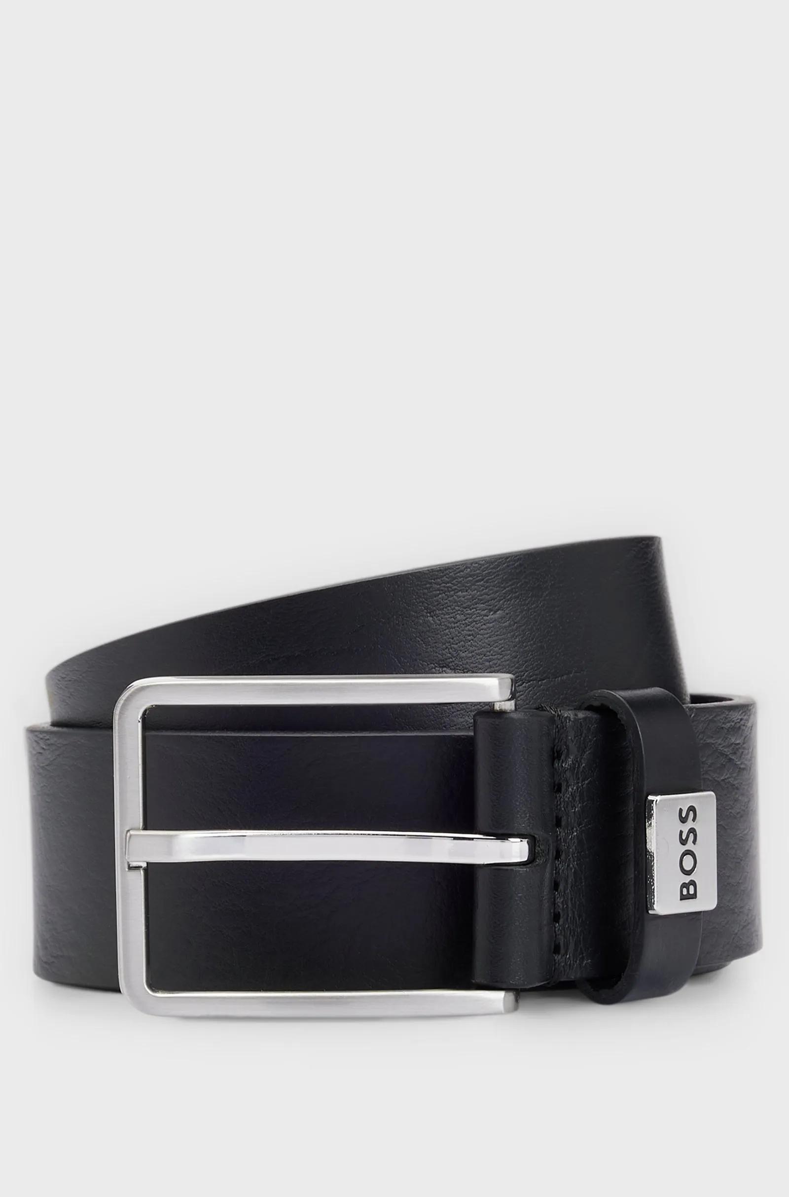 Men's belt featuring an elegant design made of genuine leather Thumbnail 1
