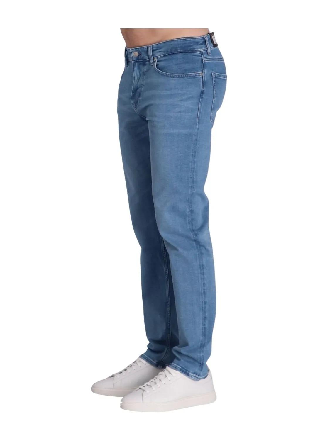 Classic straight fit jeans Thumbnail 3