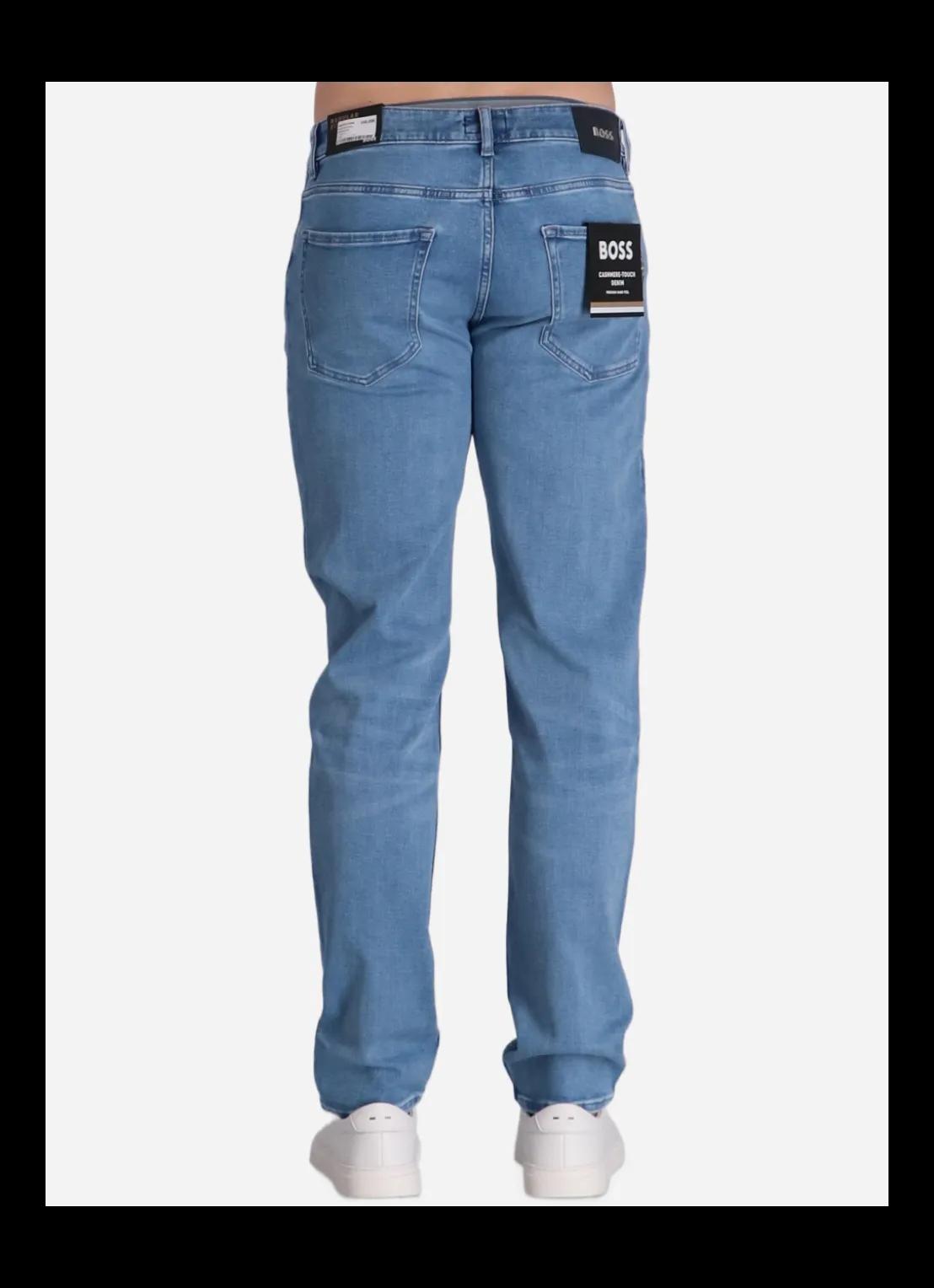 Classic straight fit jeans media preview 4