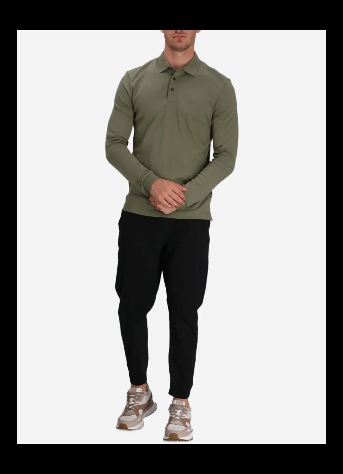 بولو رجالي عصري من قماش البيكيه alternative product image