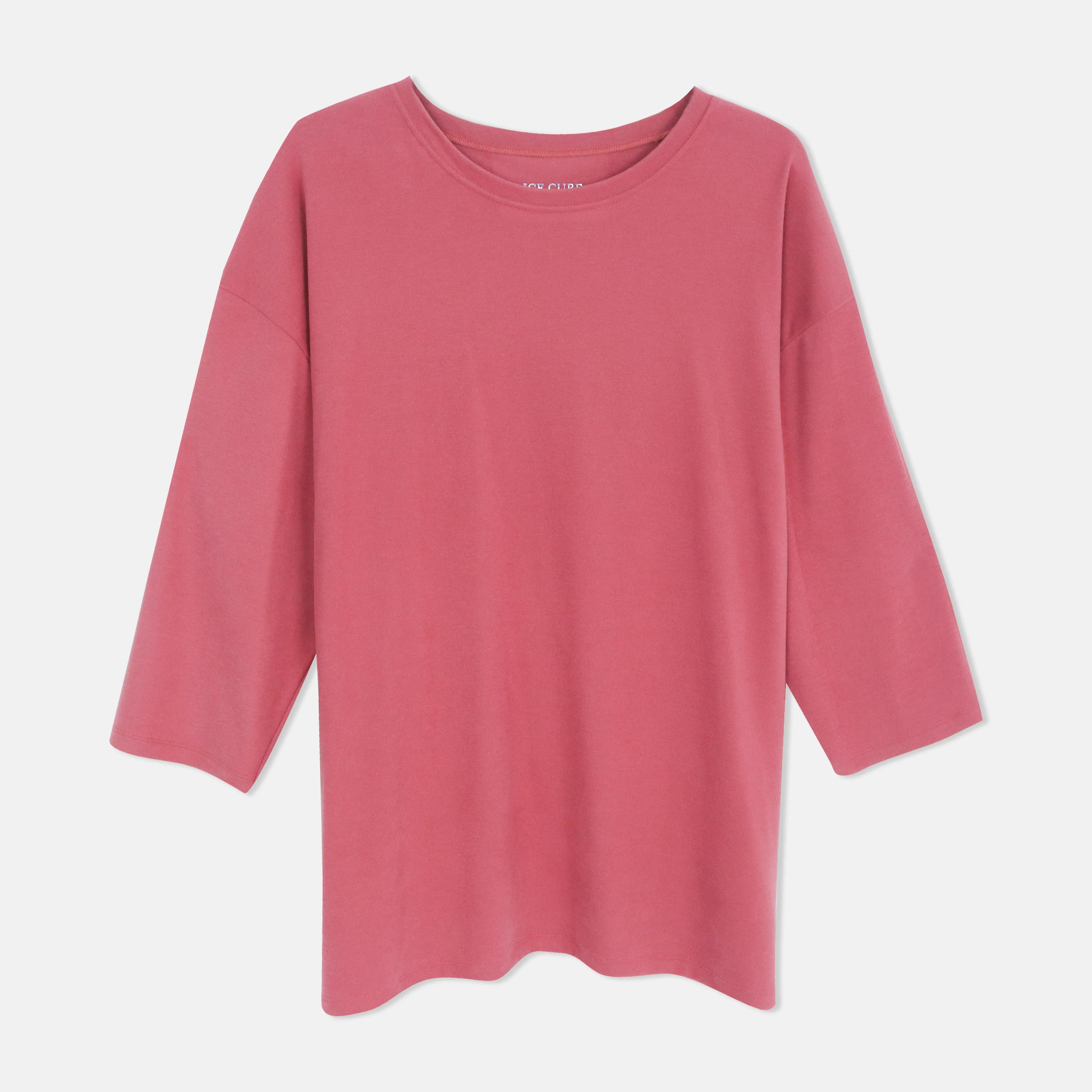 بلوزة خفيفة الوزن بأكمام ثلاثية الأرباع Thumbnail 1