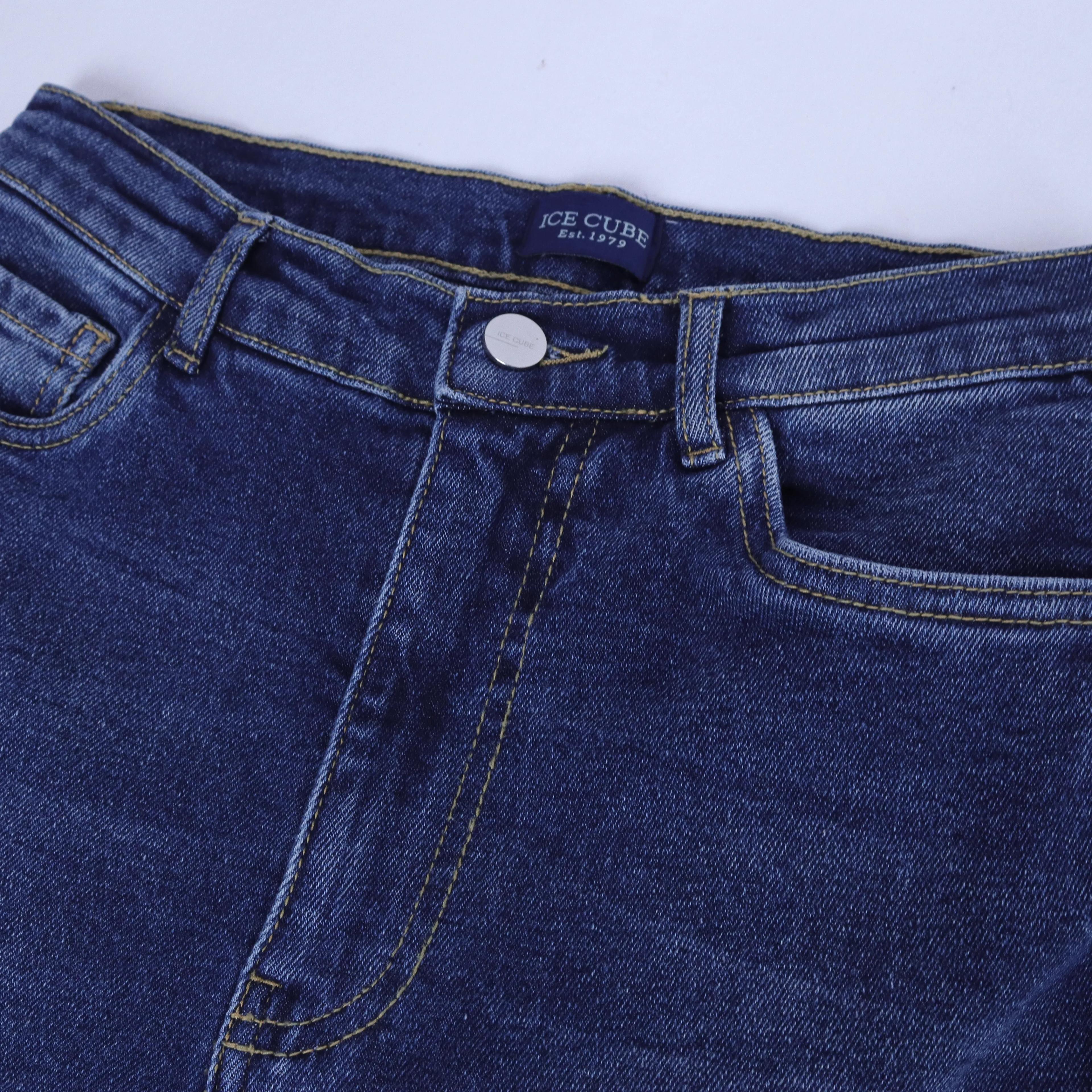 Women's High-Rise Relaxed-Fit Jeans Thumbnail 2