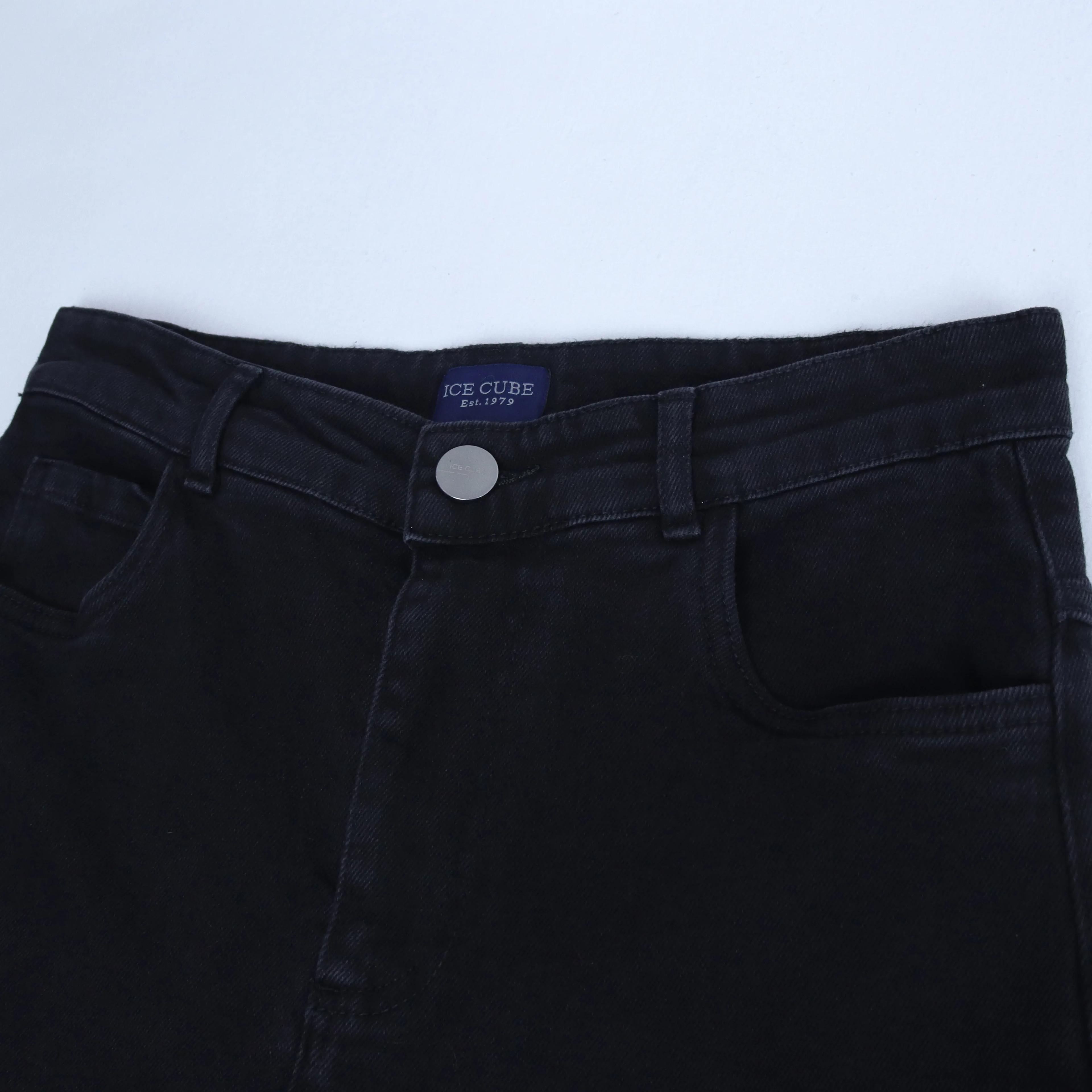 Women's Dark Wash Tapered Jeans Thumbnail 2