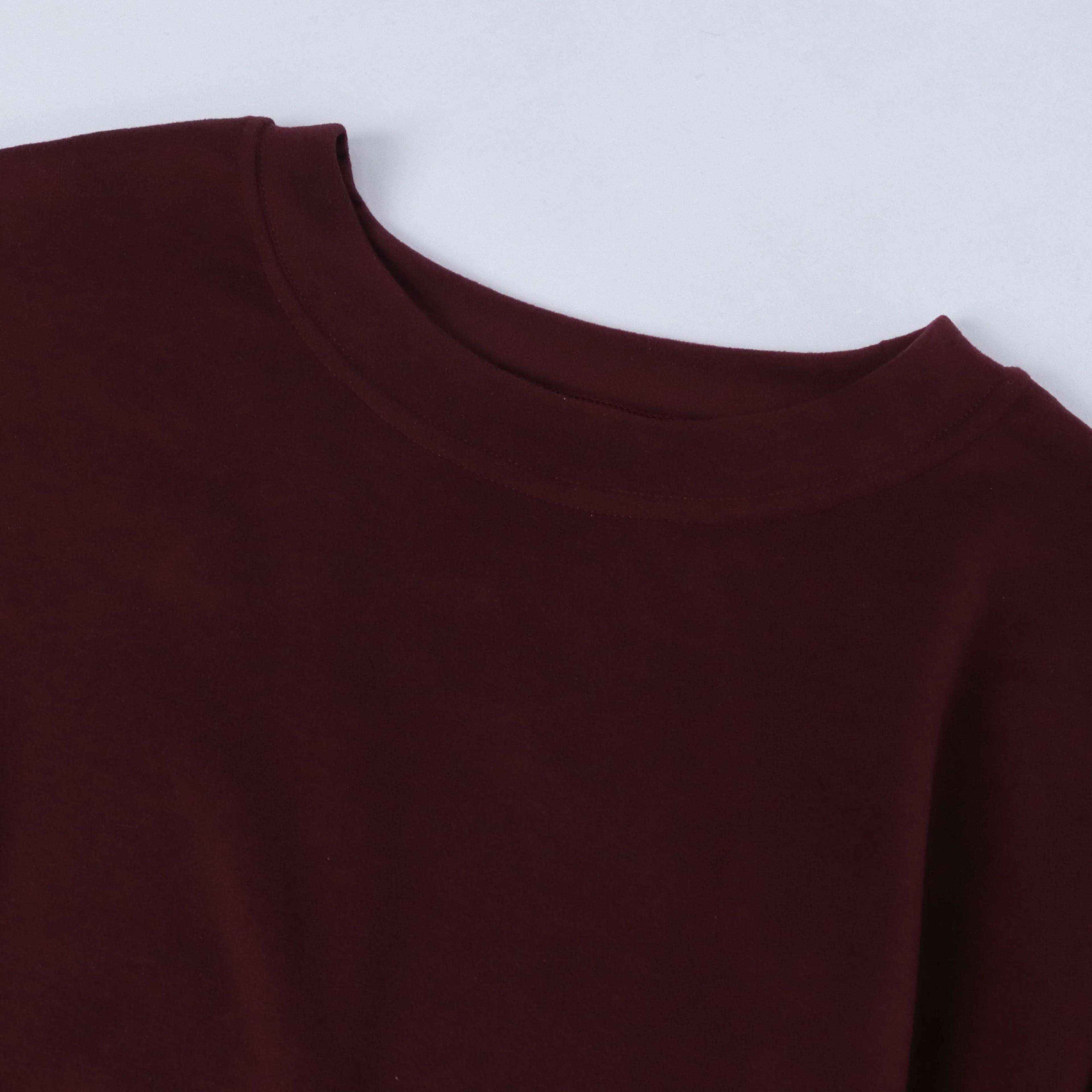 قميص كلاسيكي برقبة دائرية وأكمام راجلان Thumbnail 2