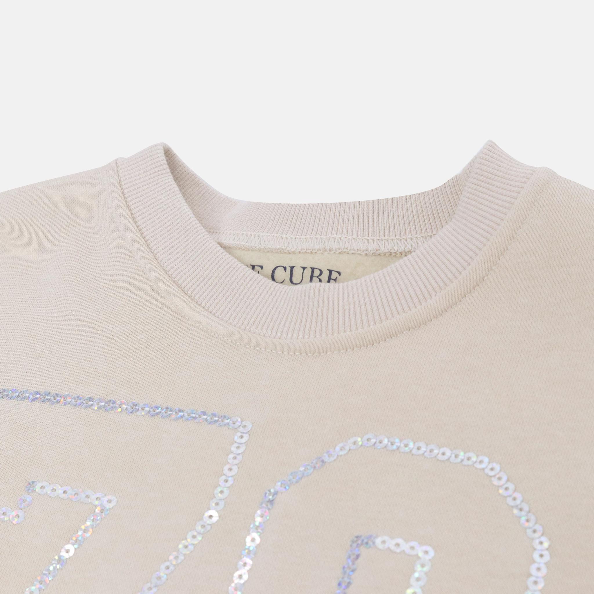 سويت شيرت بطبعة جرافيكية للبنات media preview 2