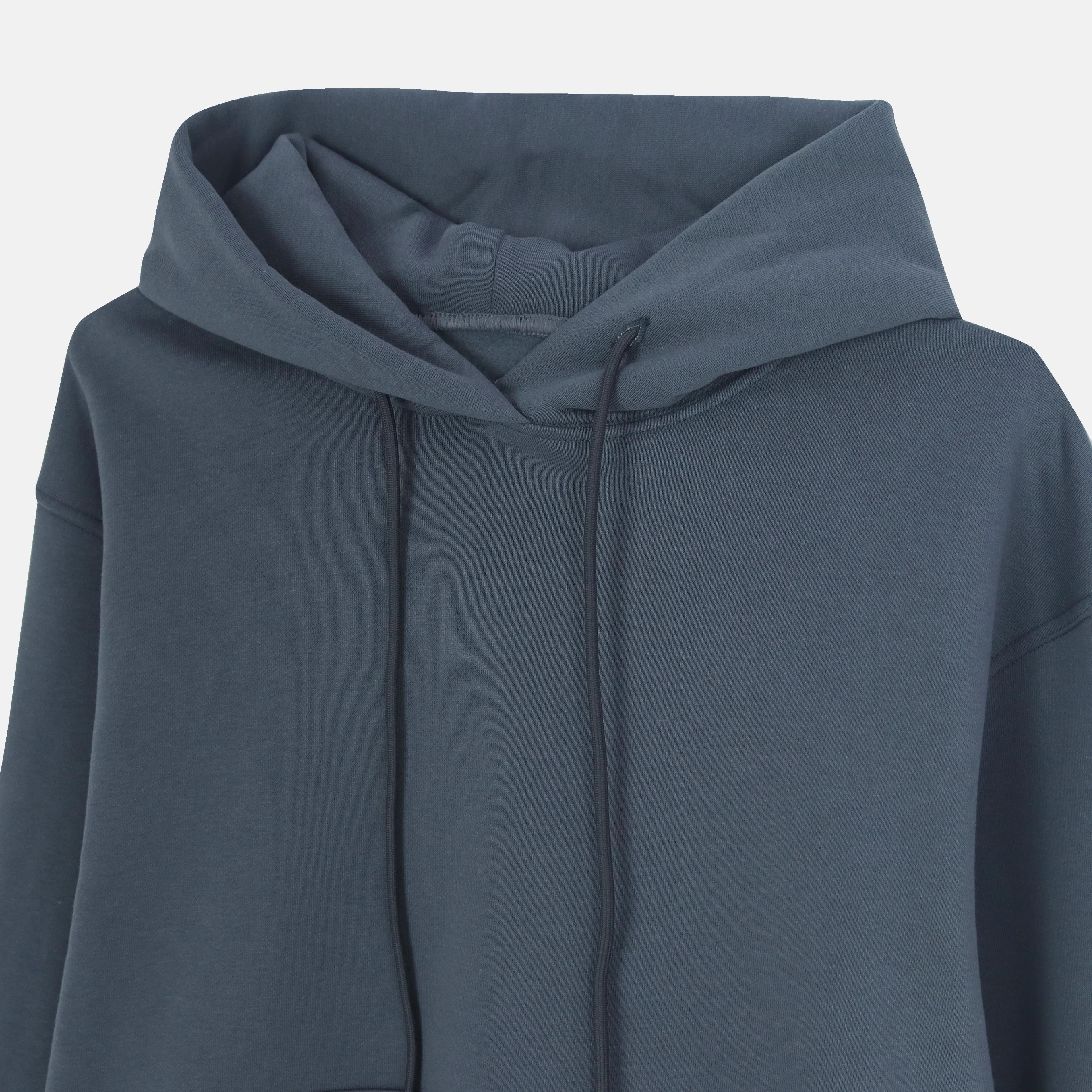 سويت شيرت نسائي بياقة دائرية Thumbnail 2