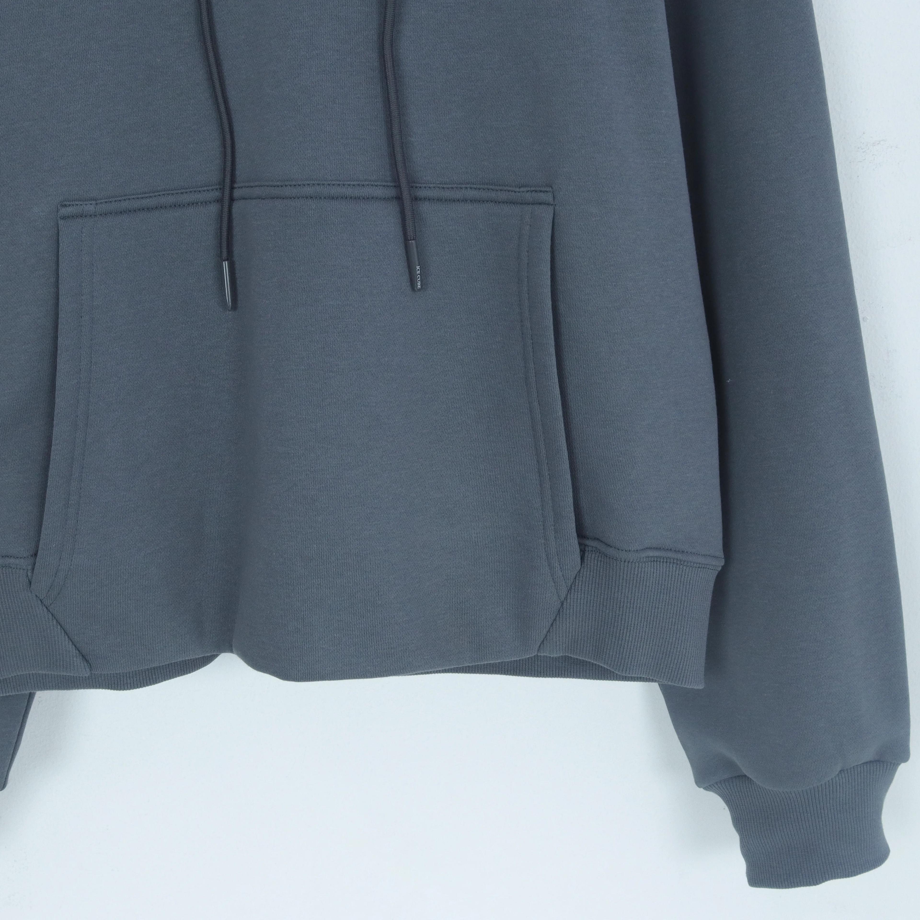 سويت شيرت نسائي بياقة دائرية Thumbnail 3