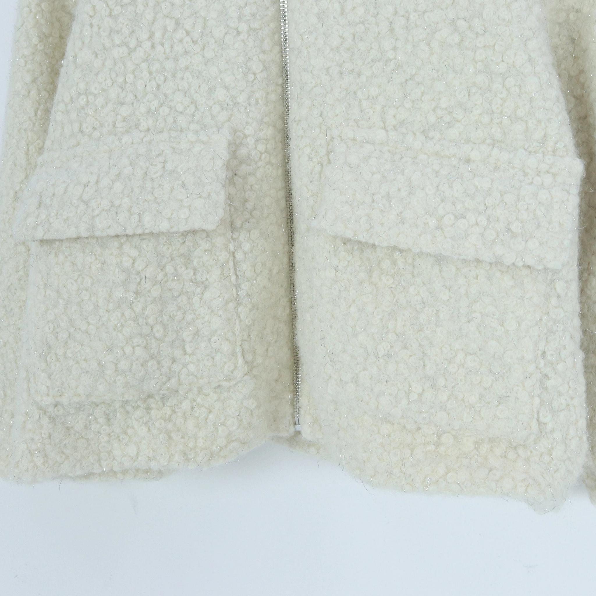 جاكيت مبطن للبنات media preview 2