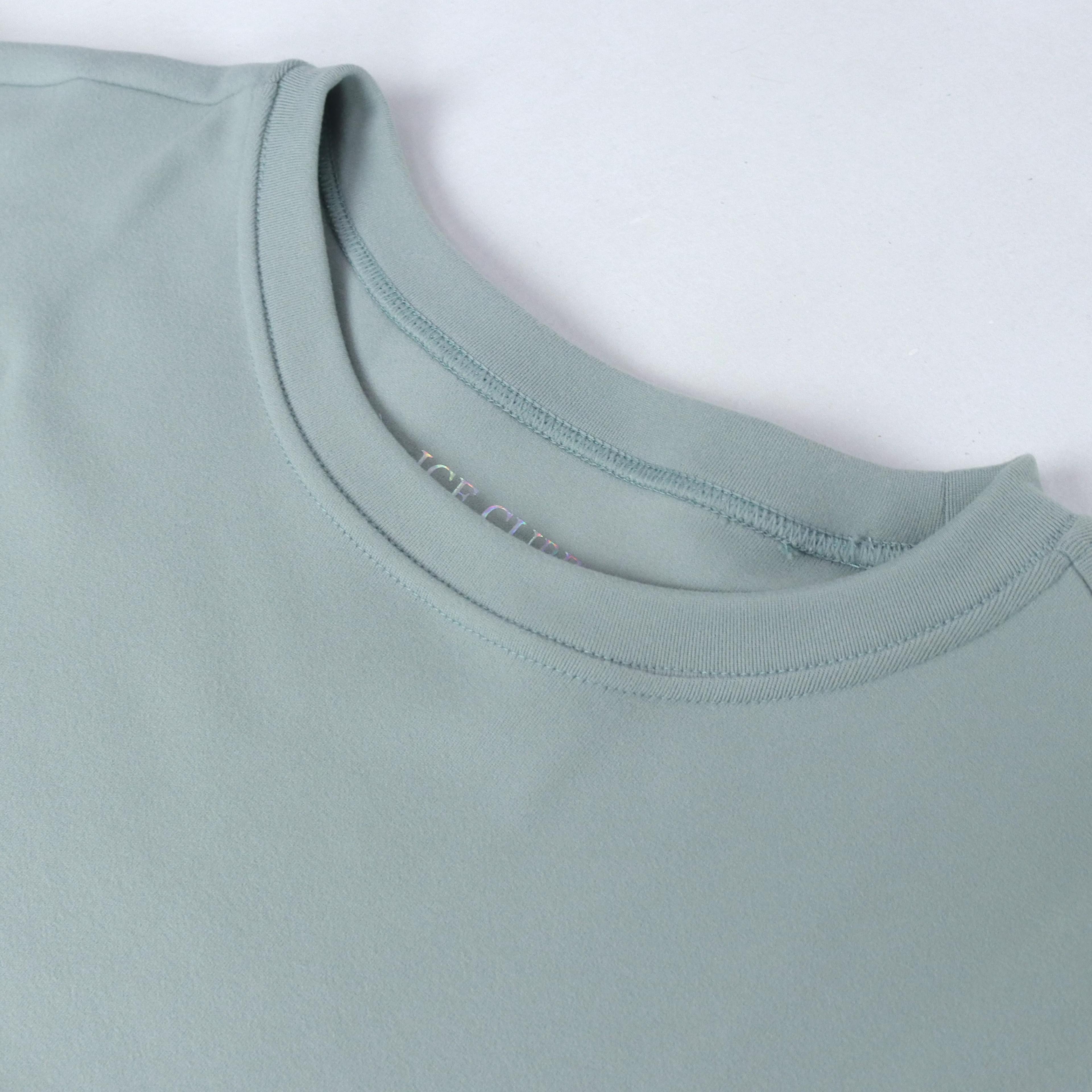 كنزة نسائية برقبة دائرية Thumbnail 2