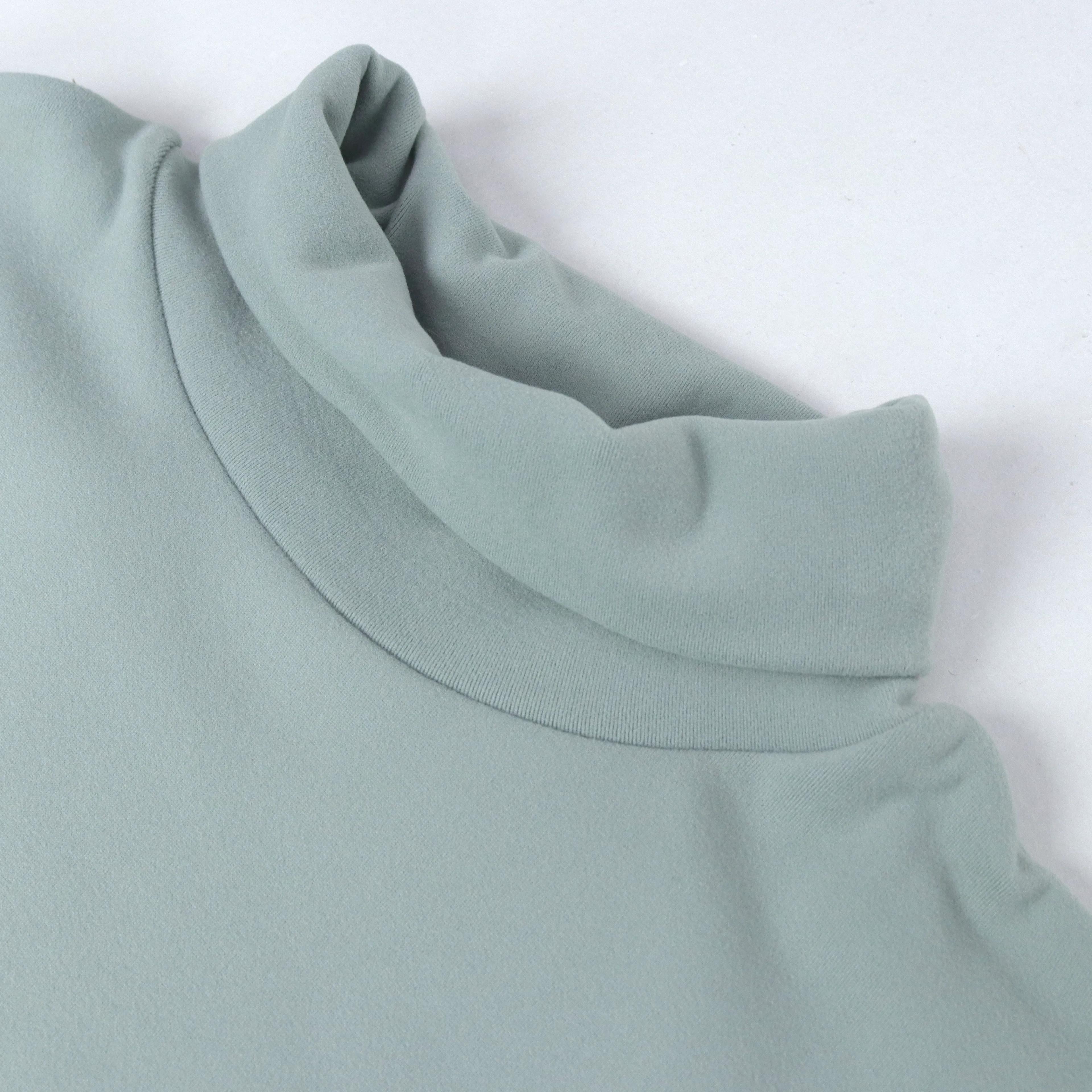 كنزة نسائية بياقة عالية Thumbnail 2