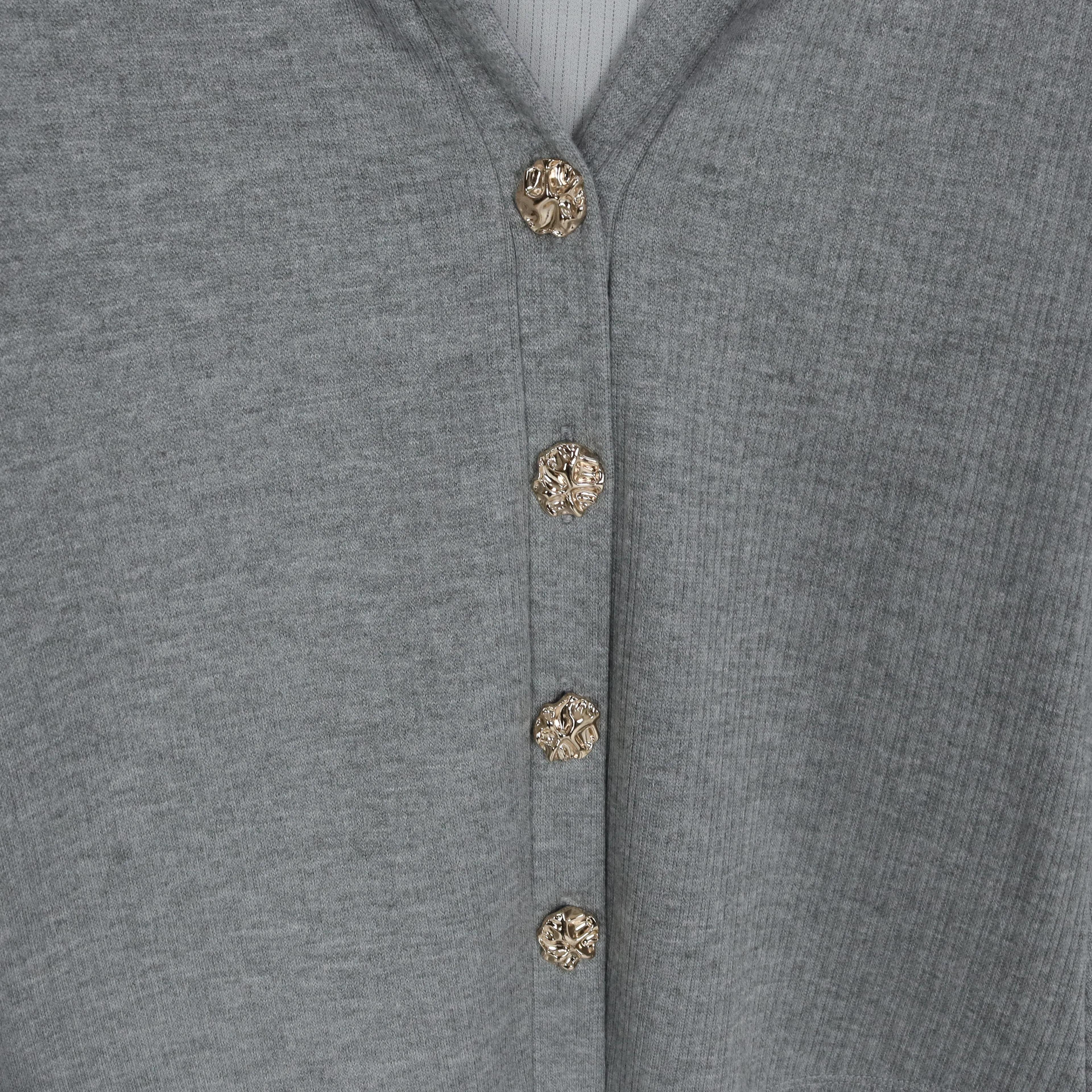 كارديجان نسائي بياقة على شكل حرف V وأزرار أمامية Thumbnail 3