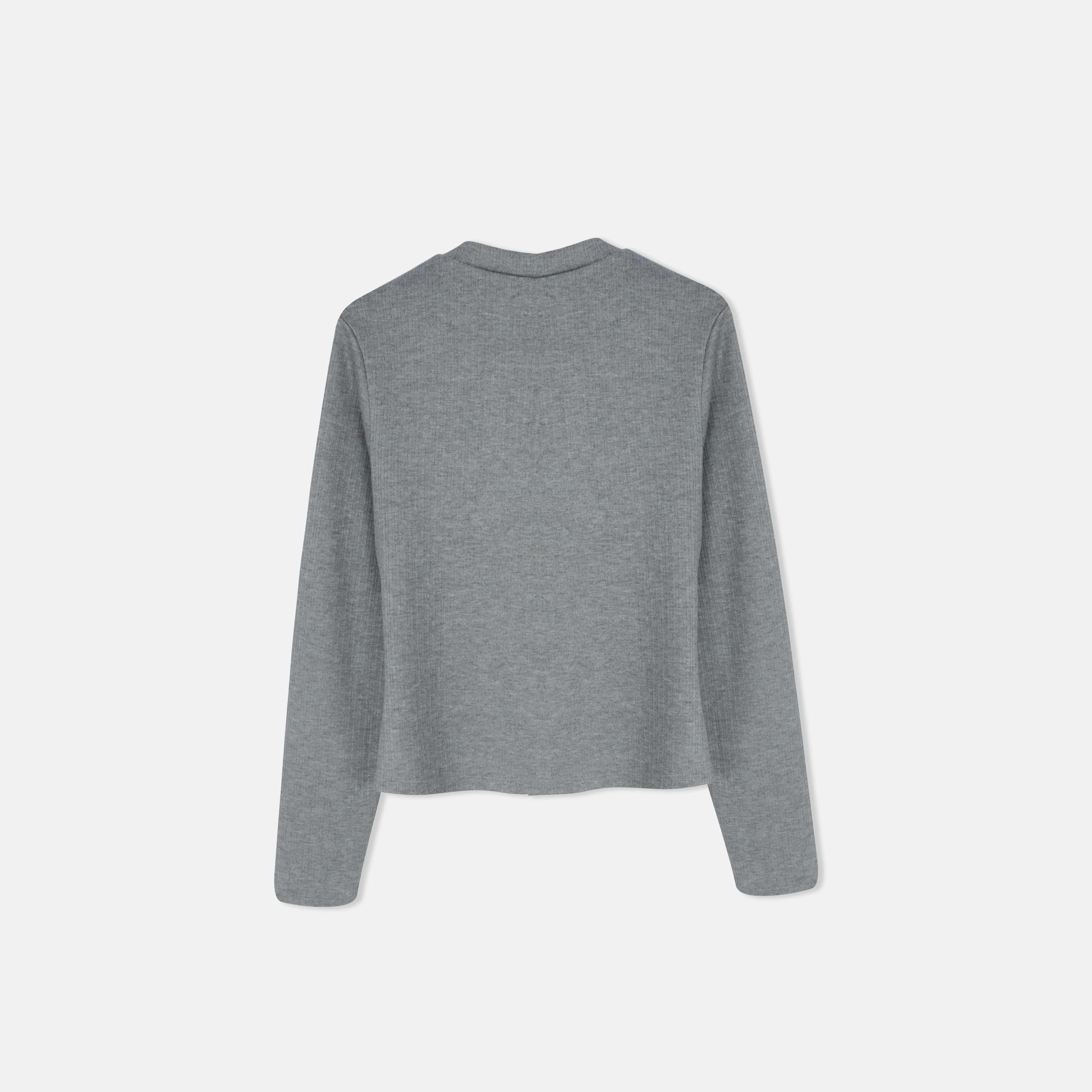 كارديجان نسائي بياقة على شكل حرف V وأزرار أمامية Thumbnail 4