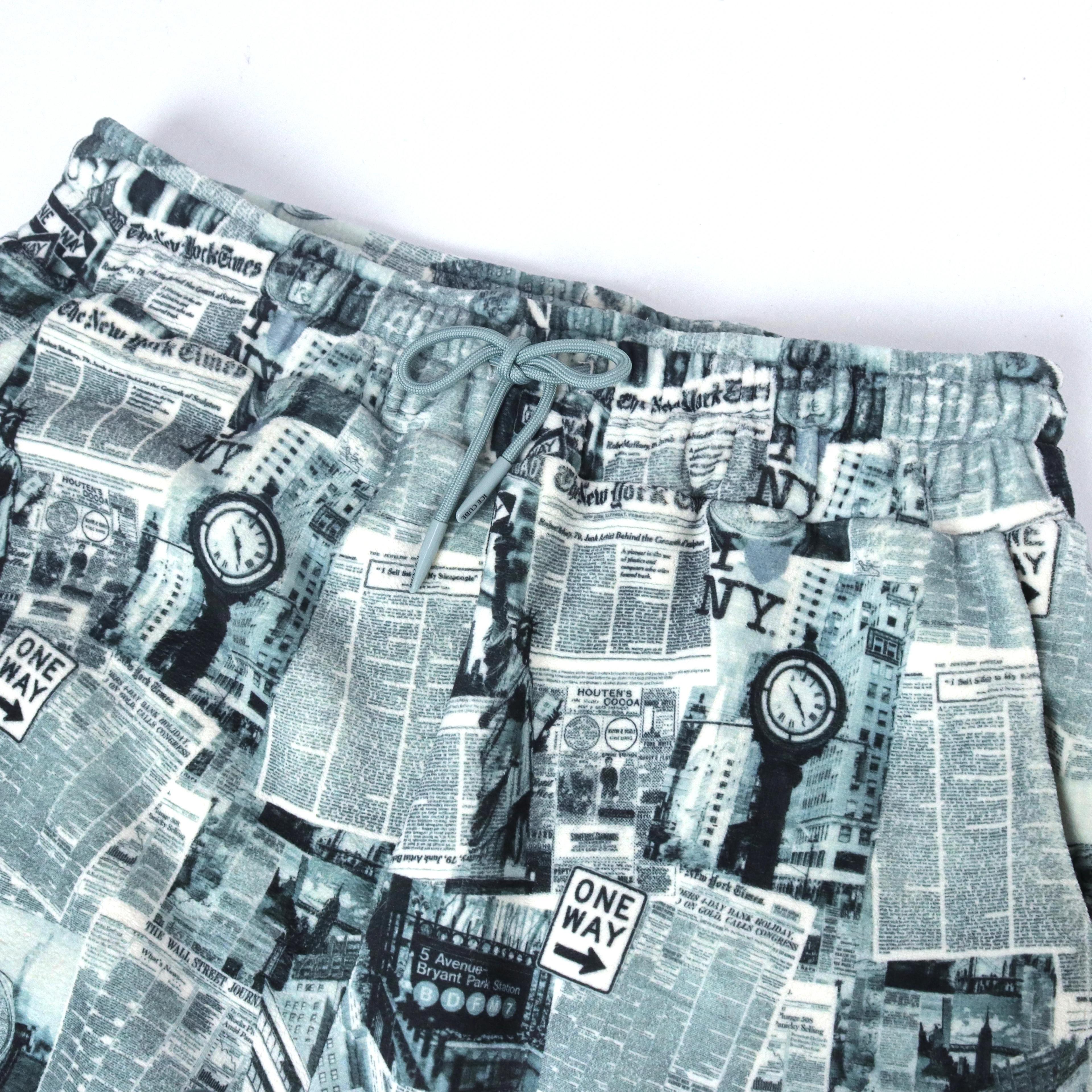 طقم نسائي من قطعتين بنقشة جرائد Thumbnail 7