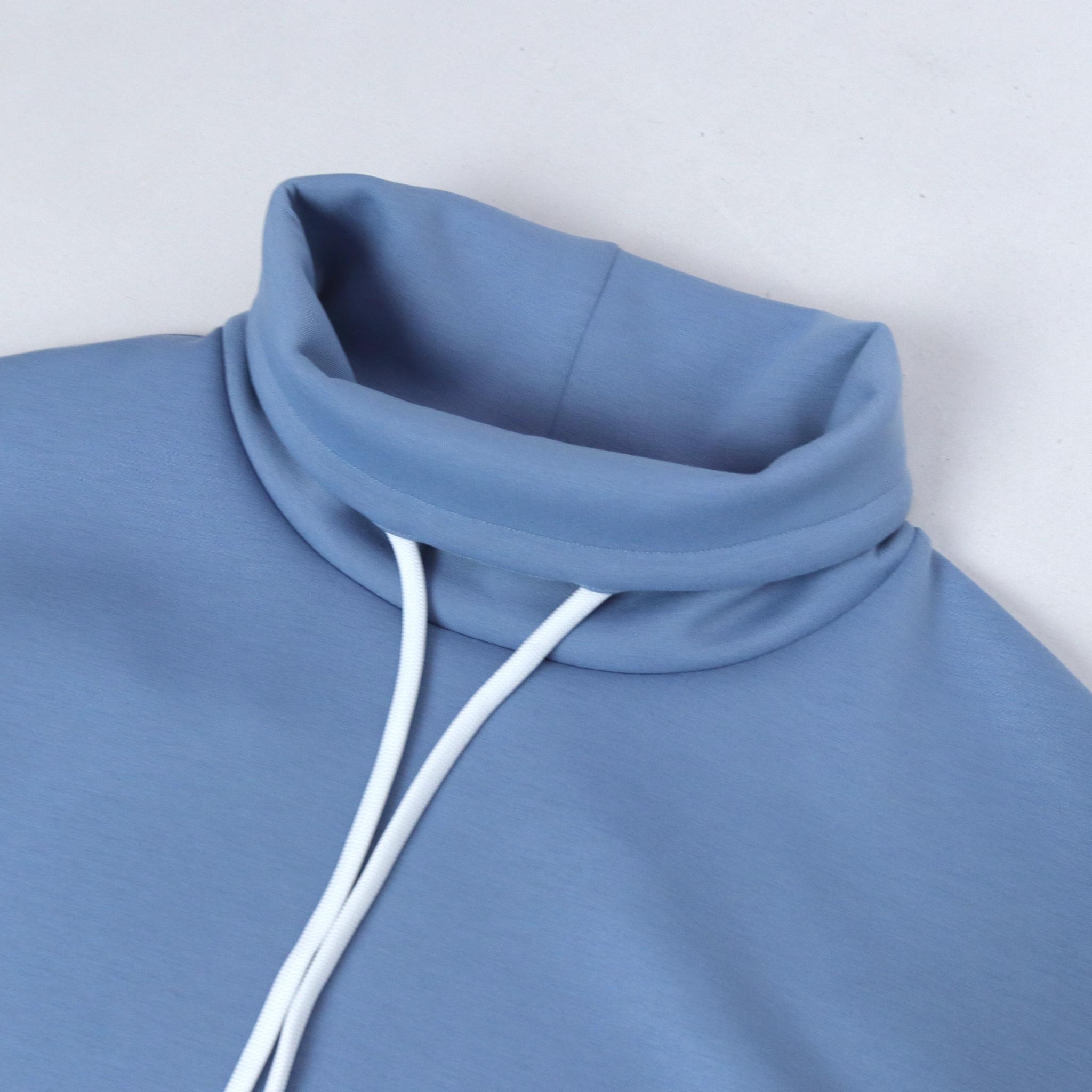 كنزة نسائية برباط وياقة عالية media preview 2