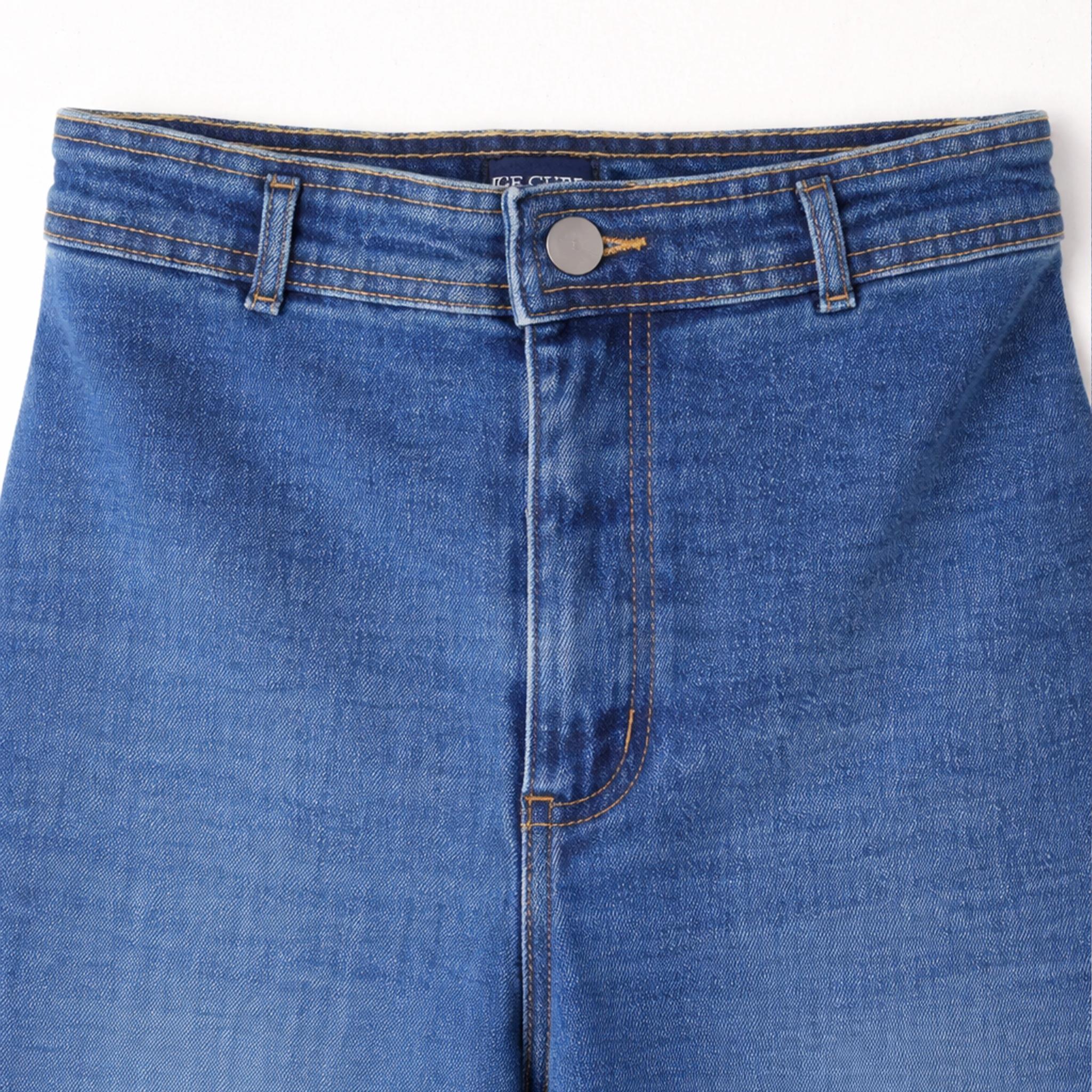 بنطلون جينز نسائي واسع الساقين وعالي الخصر media preview 2