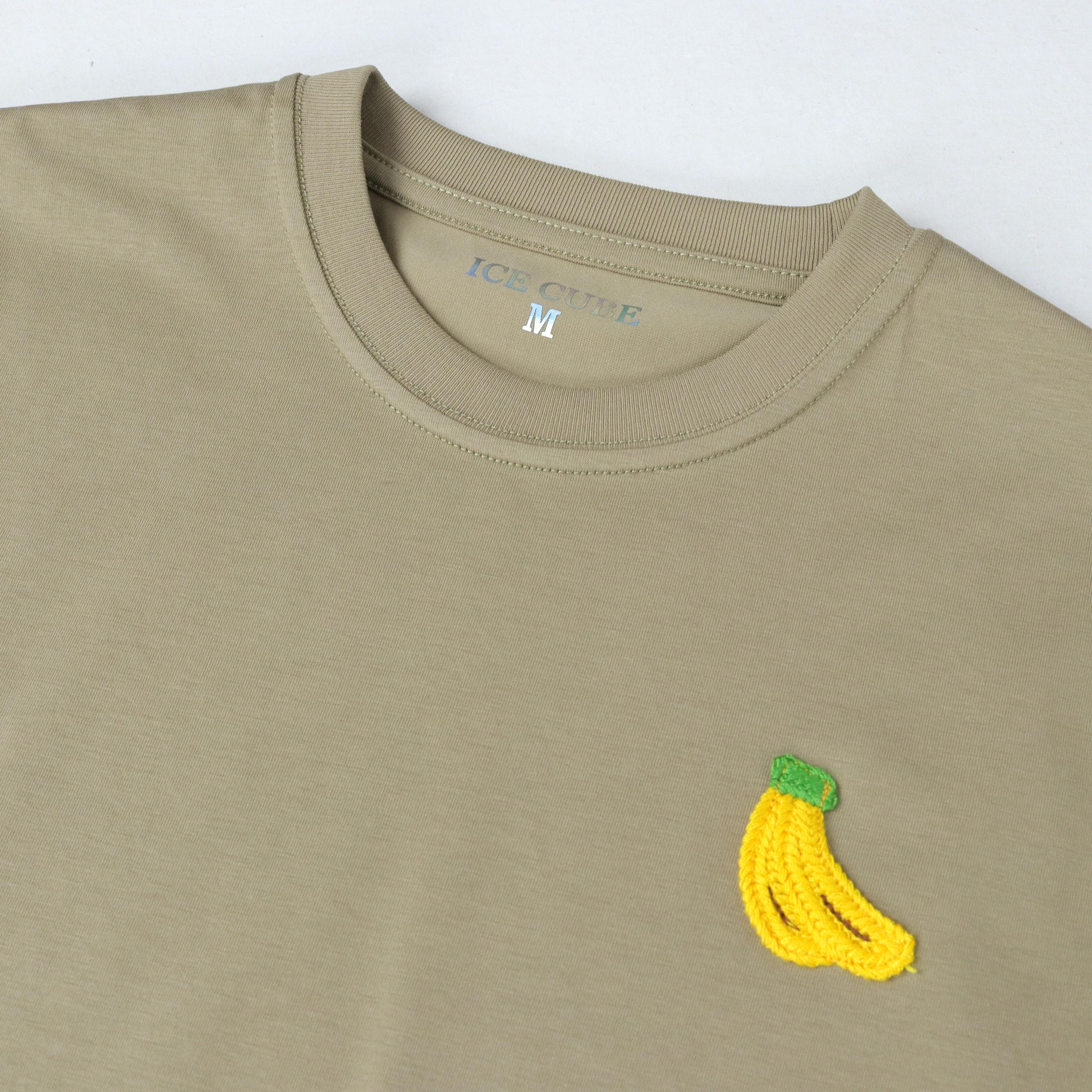 تيشيرت بناتي بقصة مربعة وأكتاف منسدلة ورسومات Thumbnail 2