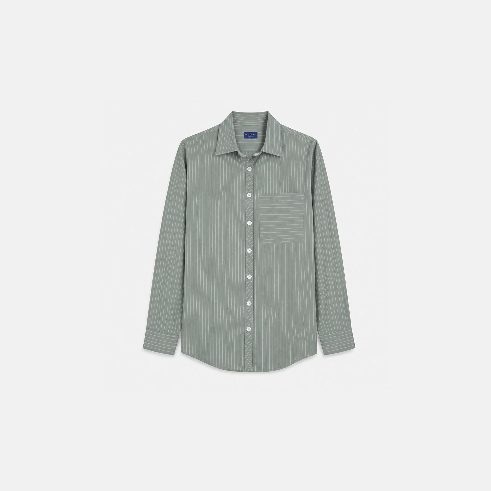 قميص نسائي مخطط بجيب media preview 1