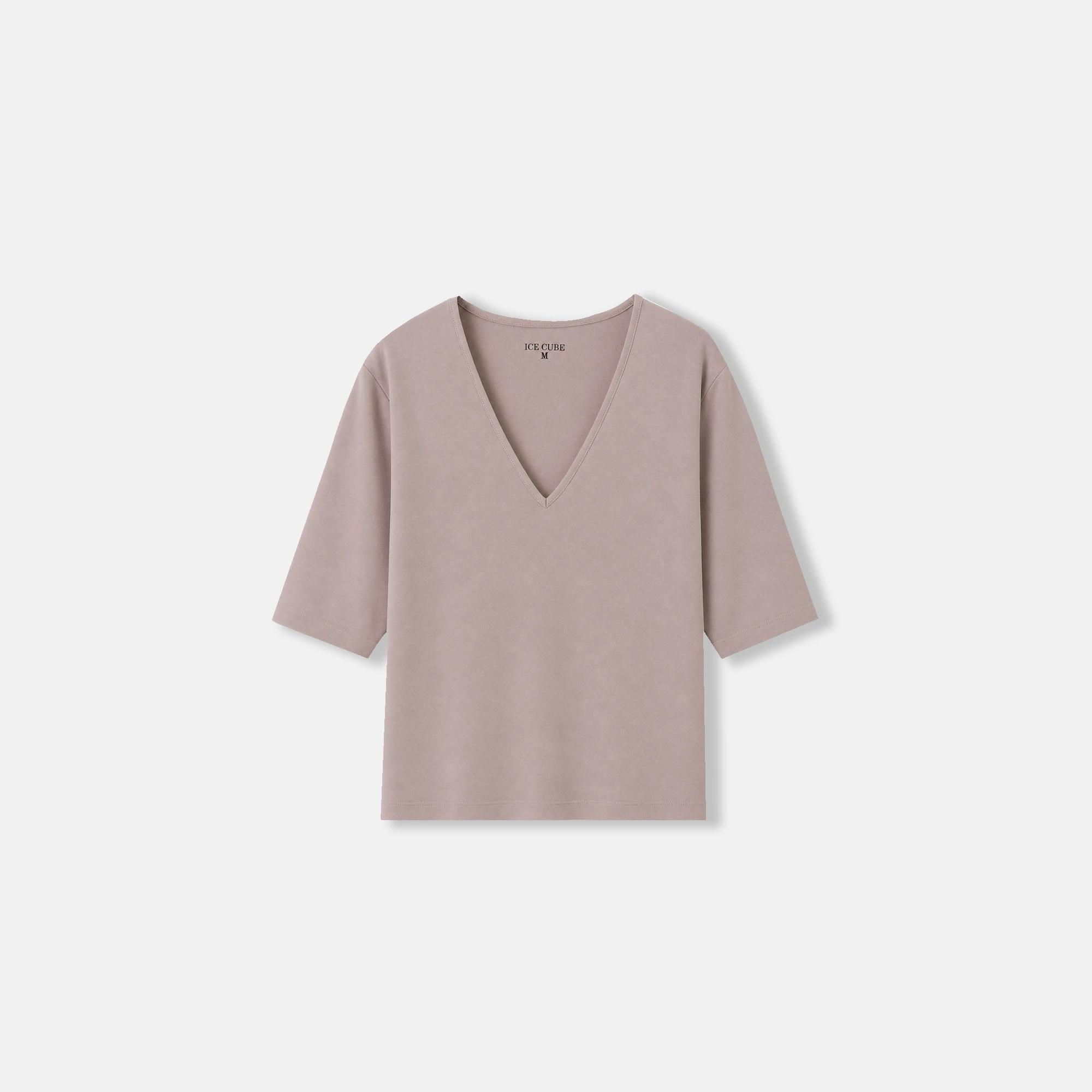 Women's V-neck sweater alternative product image
