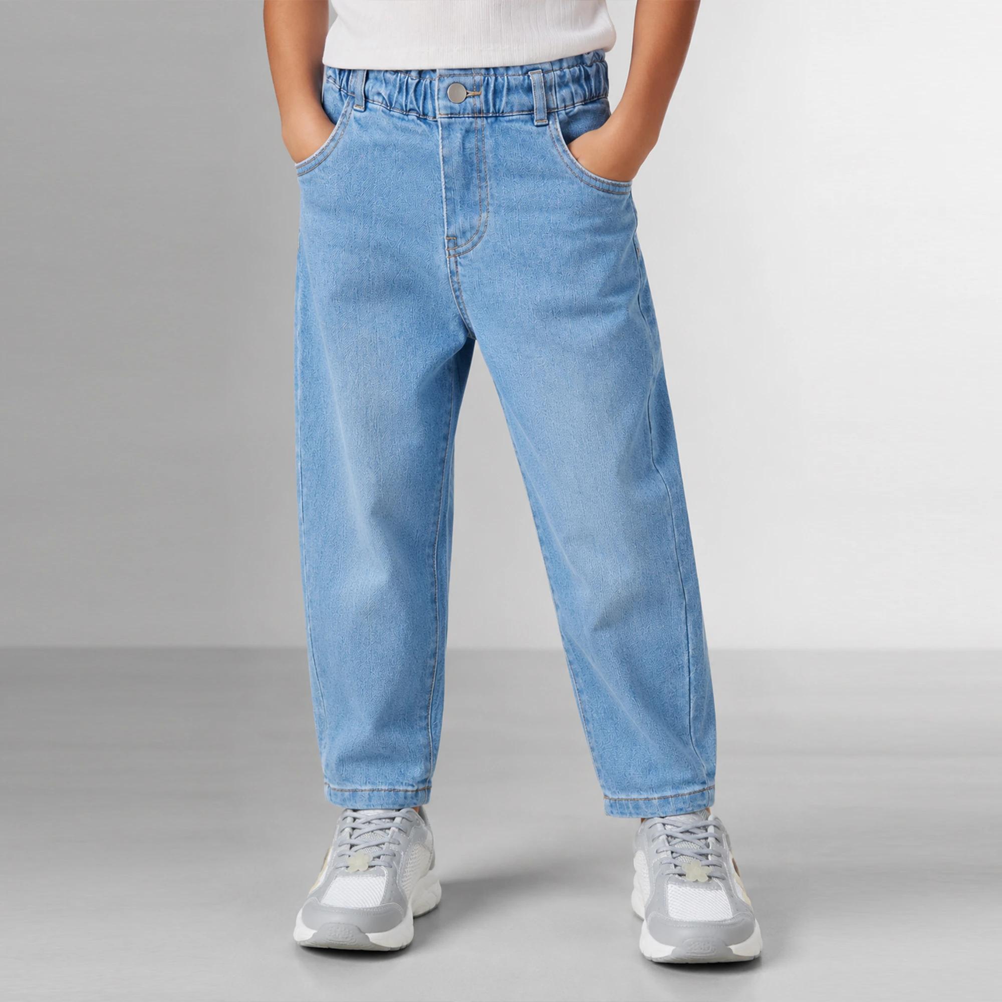 Boys' jeans in medium blue Thumbnail 3