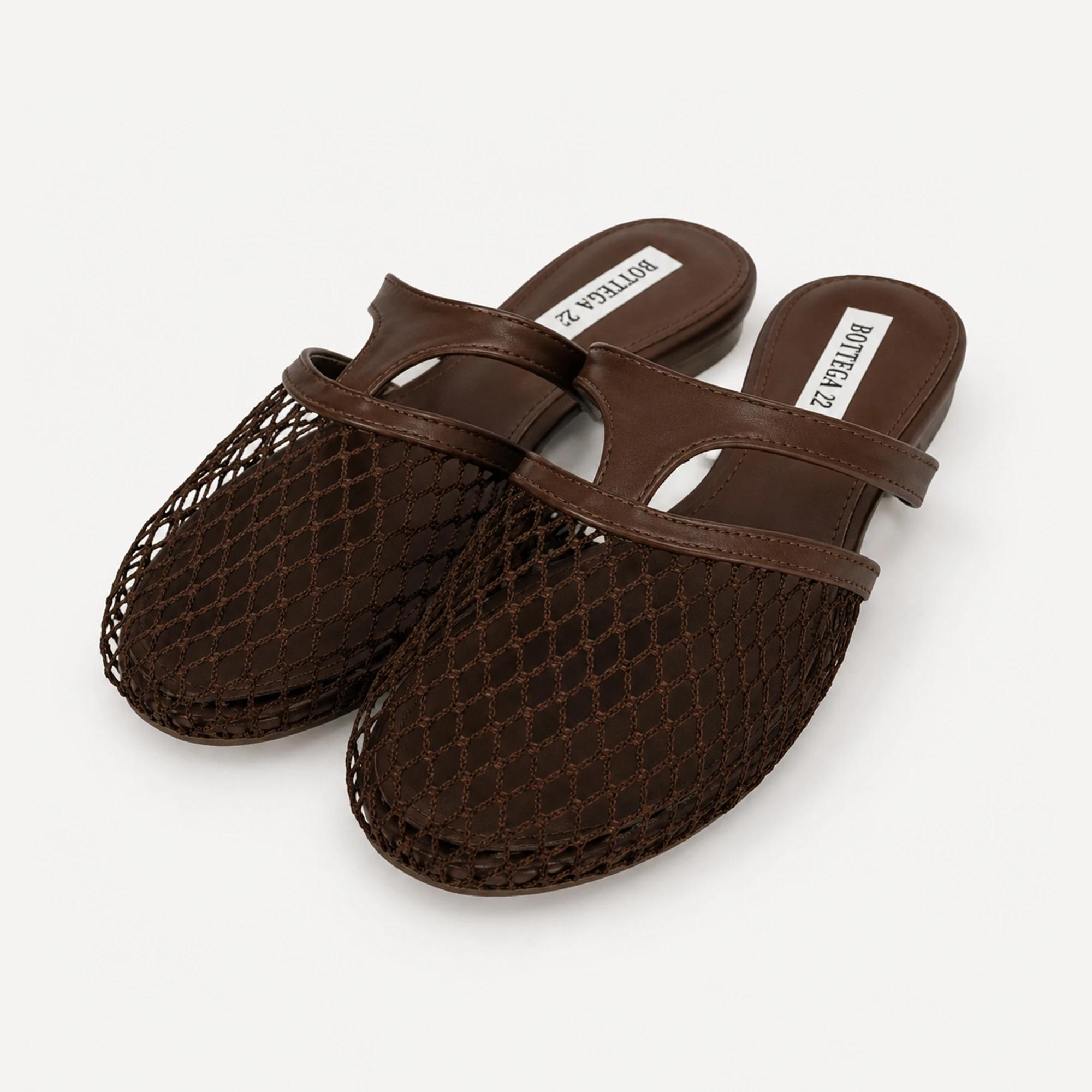 أحذية نسائية مسطحة شبكية alternative product image