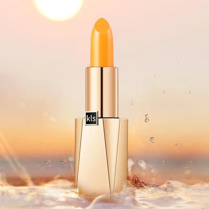 مرطب شفاه متغير اللون من كلايسي alternative product image