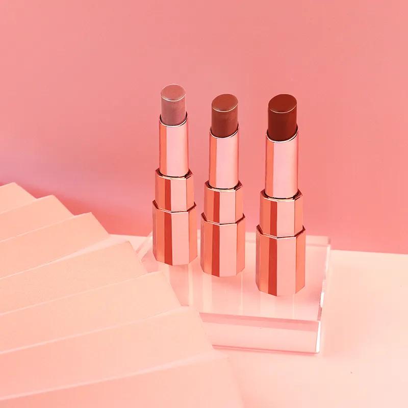 أحمر شفاه مخملي ملون من كان product image