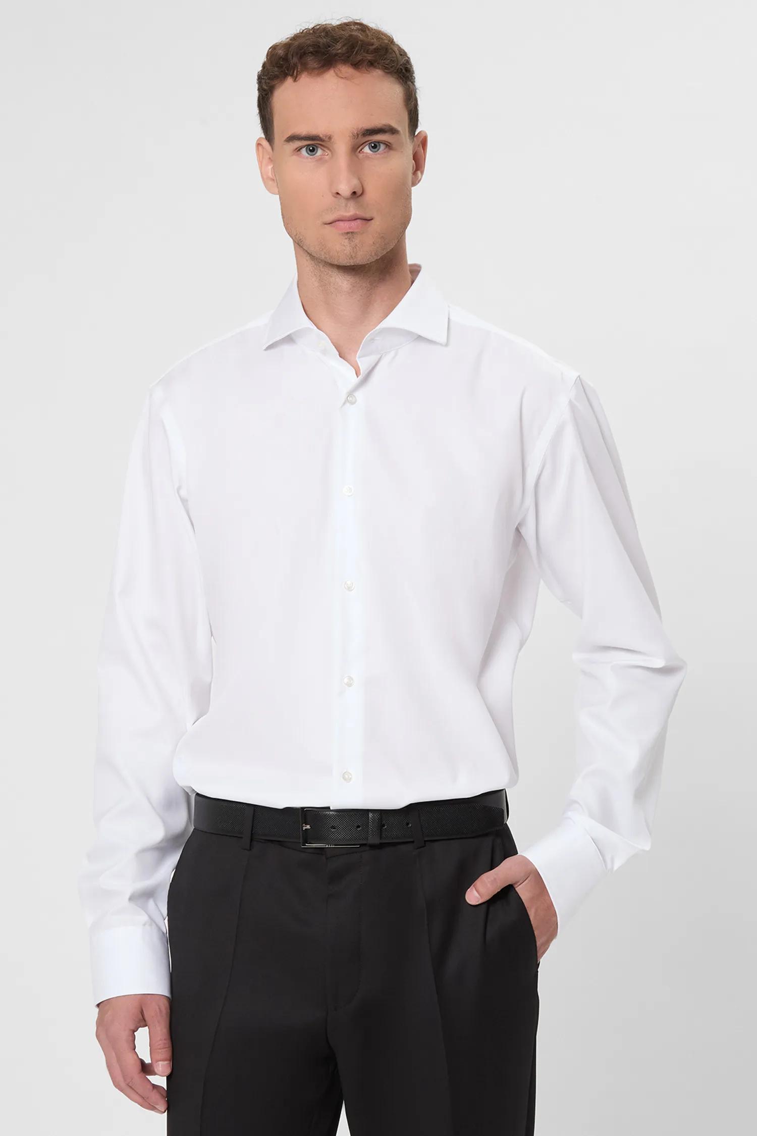 قميص رجالي بقَصّة عصرية ضيقة product image