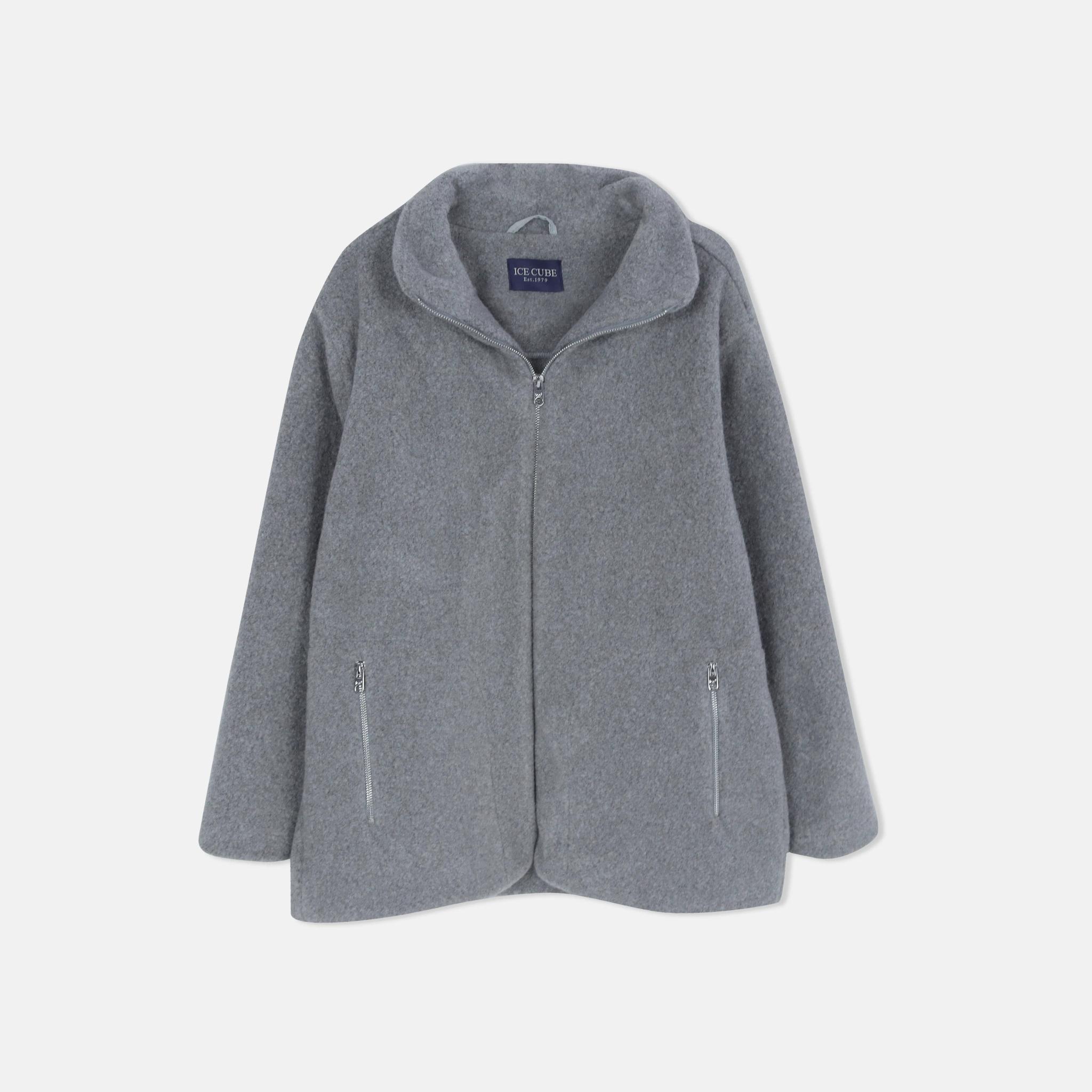 جاكيت نسائي كاجوال بفرو ناعم product image