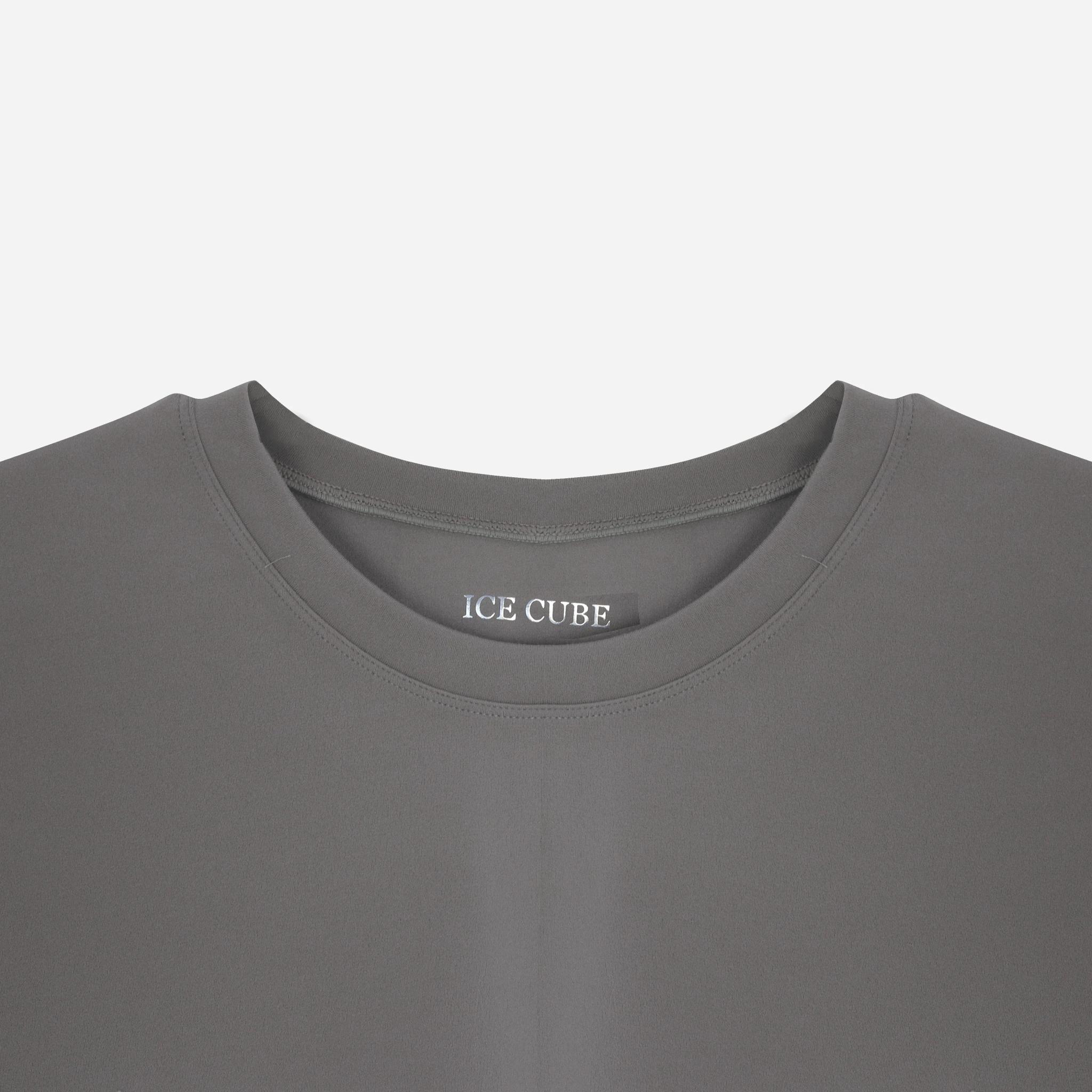 Comfortable women sweater media preview 2