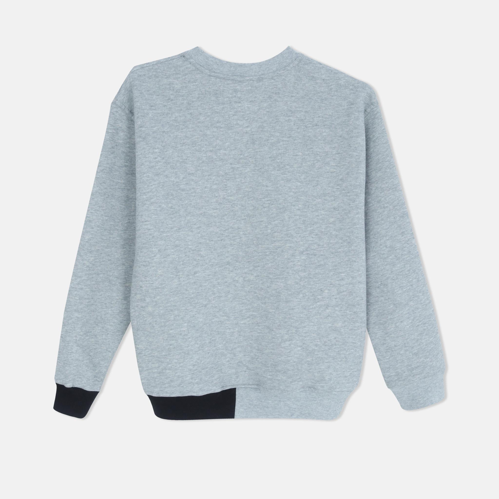 Boy's Graphic Crewneck Sweatshirt media preview 5