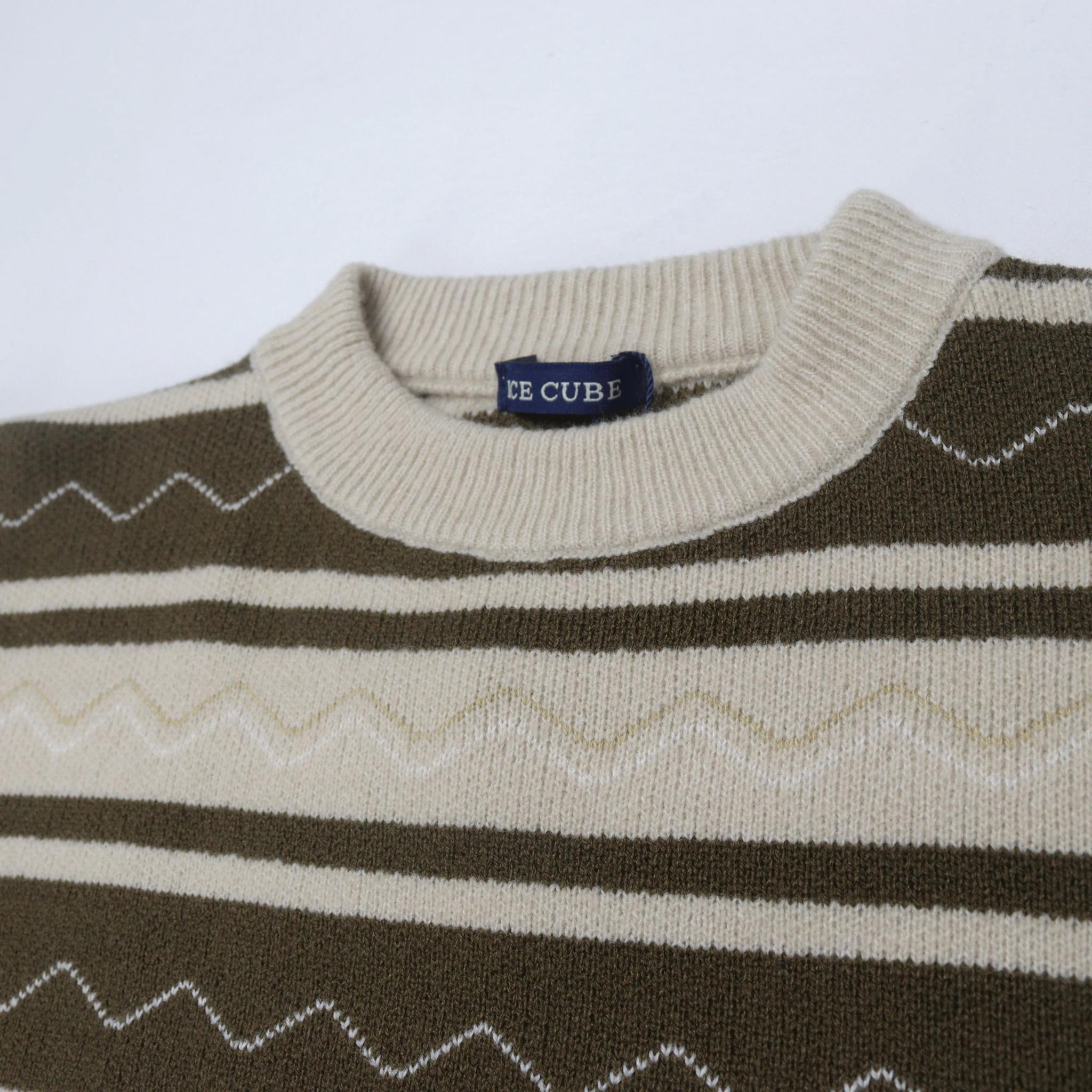 Boy's Crew Neck Sweater media preview 3