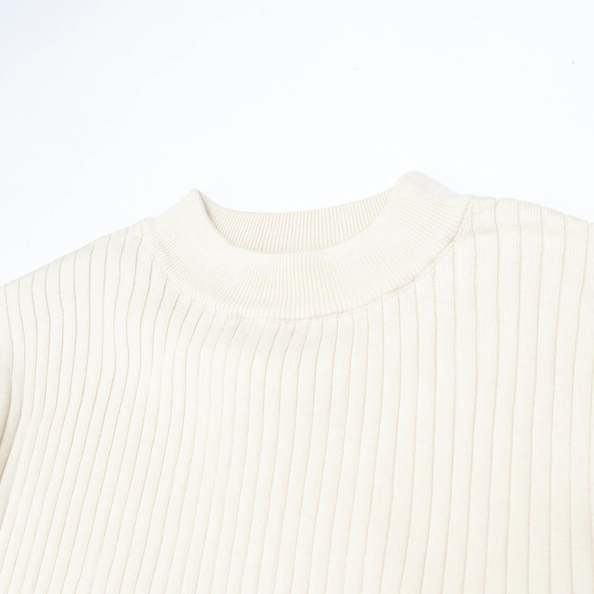 Ribbed knit crew neck sweater media preview 2