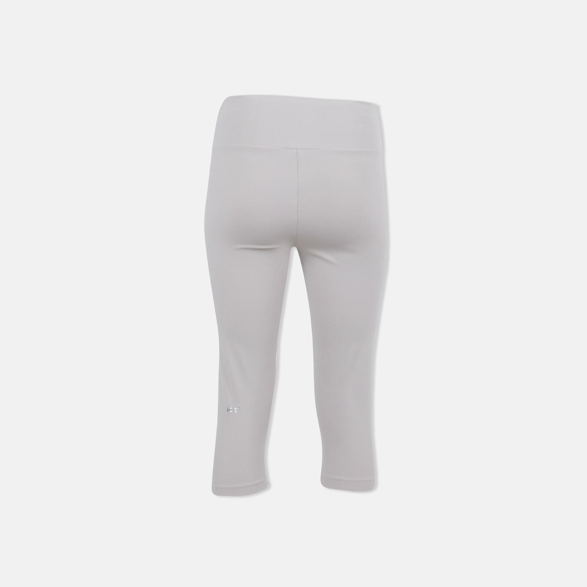 Performance Cropped Leggings - Yoga and Workout media preview 3