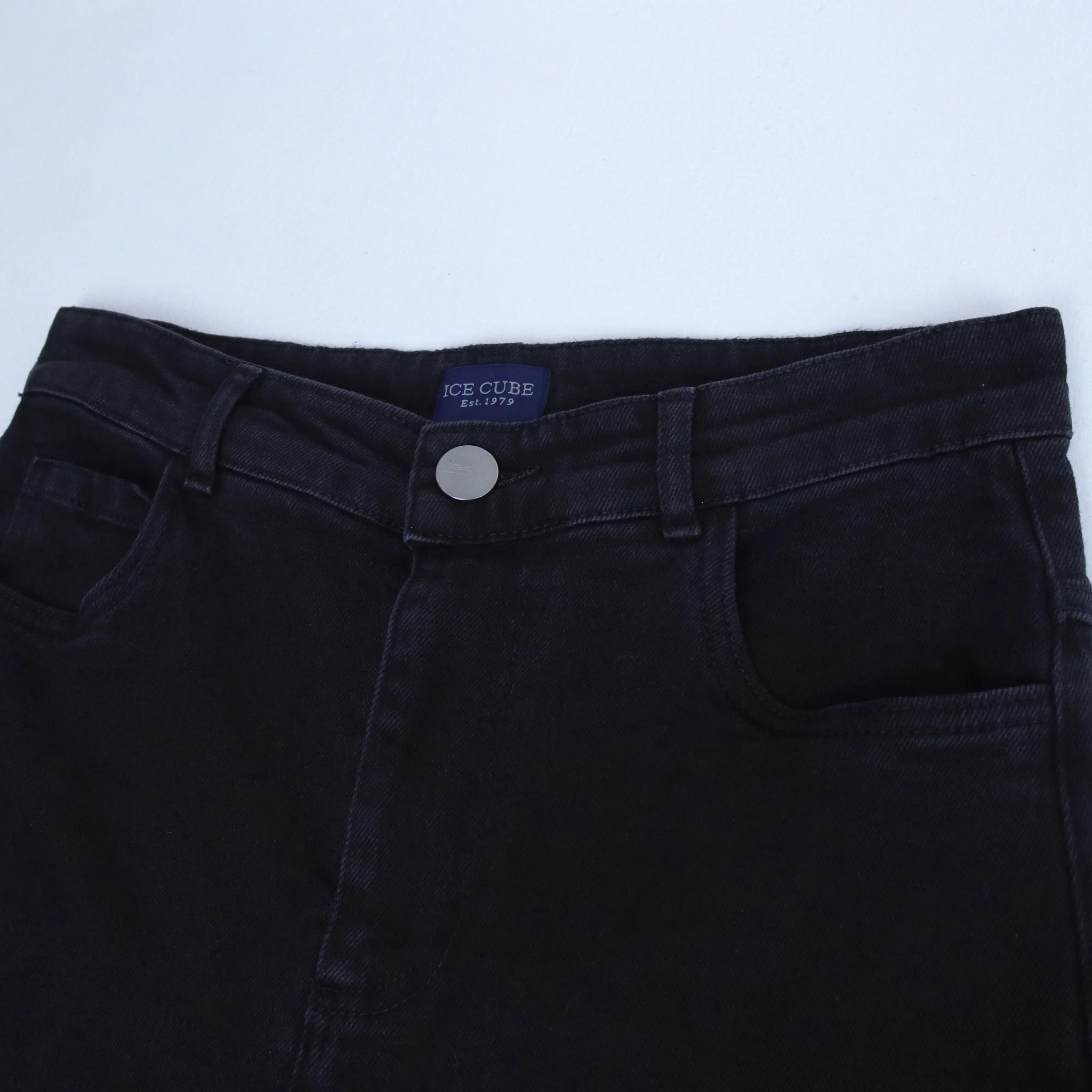 Women's Dark Wash Tapered Jeans media preview 2