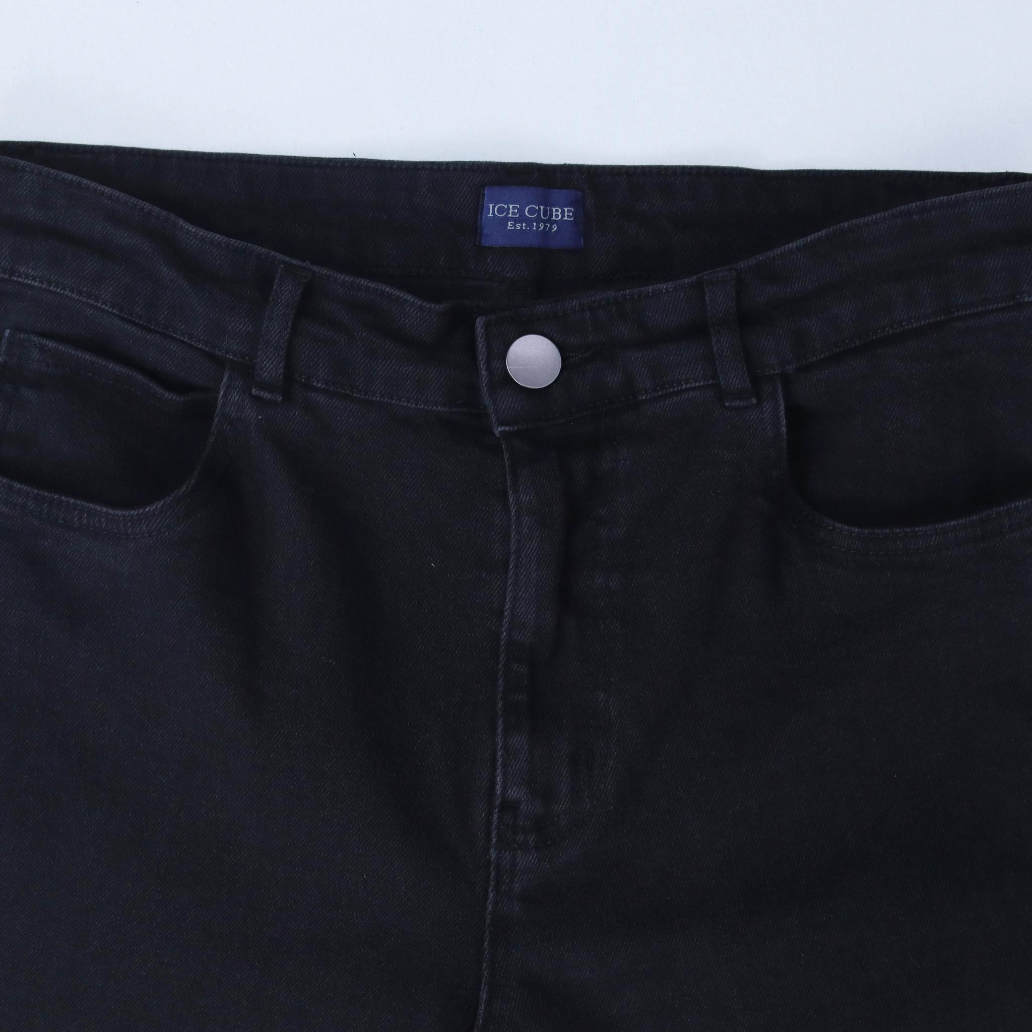 Men's Tapered-Leg Jeans media preview 2