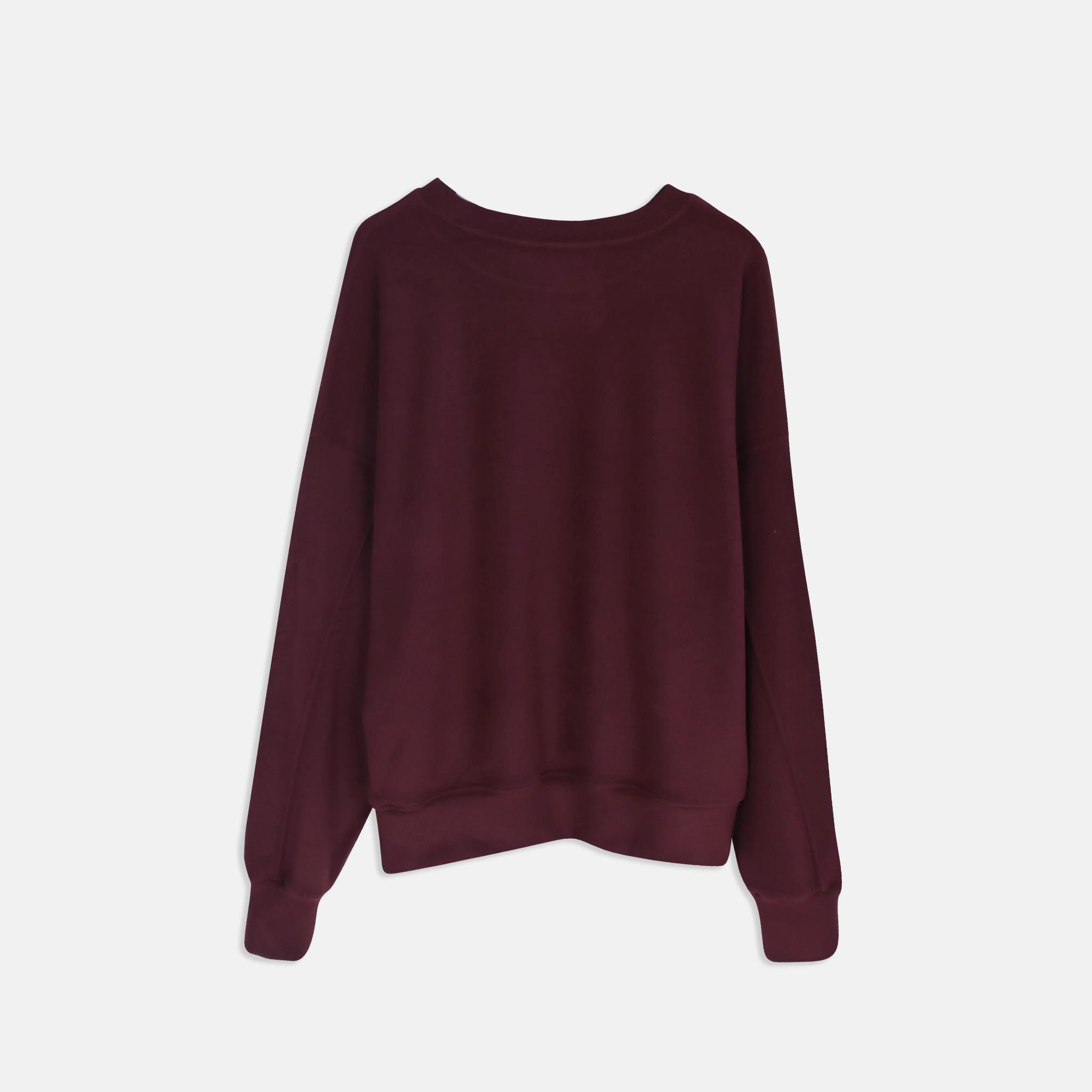 قميص كلاسيكي برقبة دائرية وأكمام راجلان alternative product image