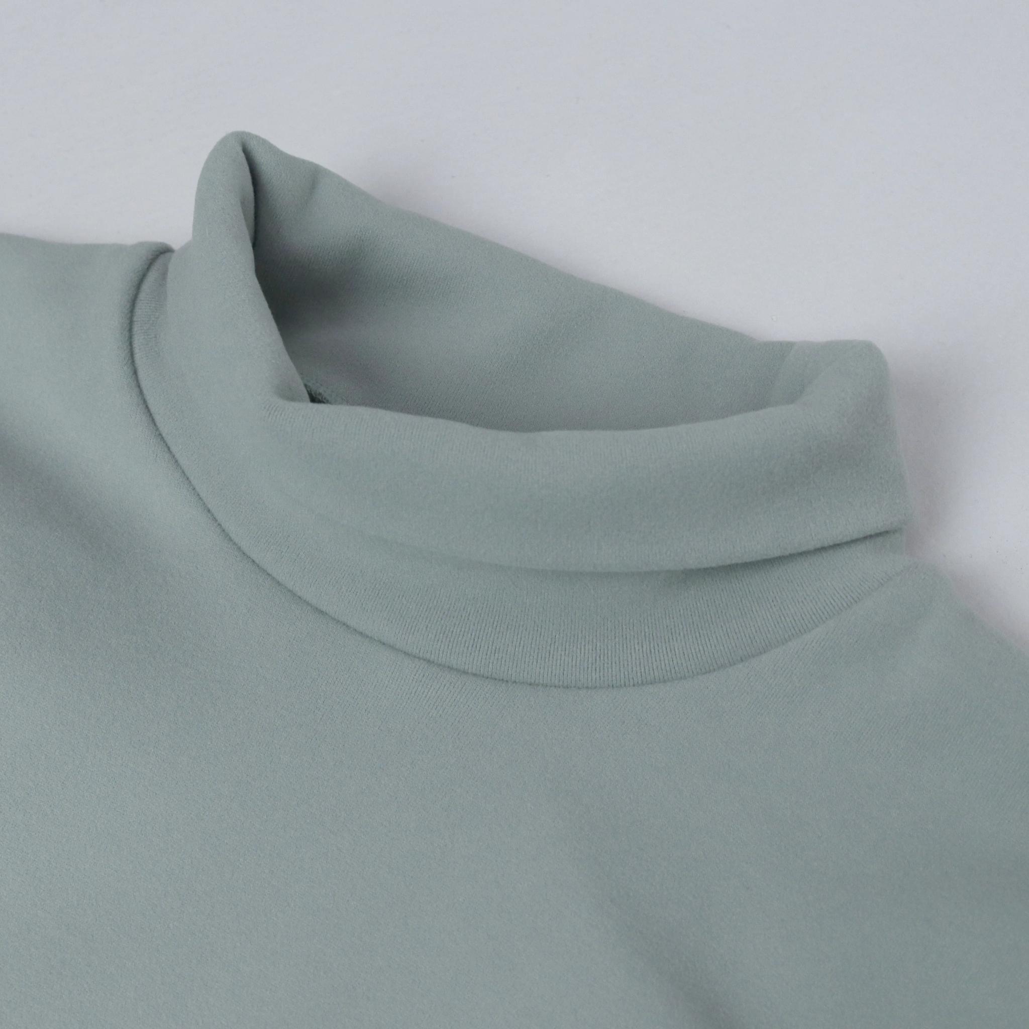 بلوزة بناتي بأكمام طويلة وياقة عالية media preview 2