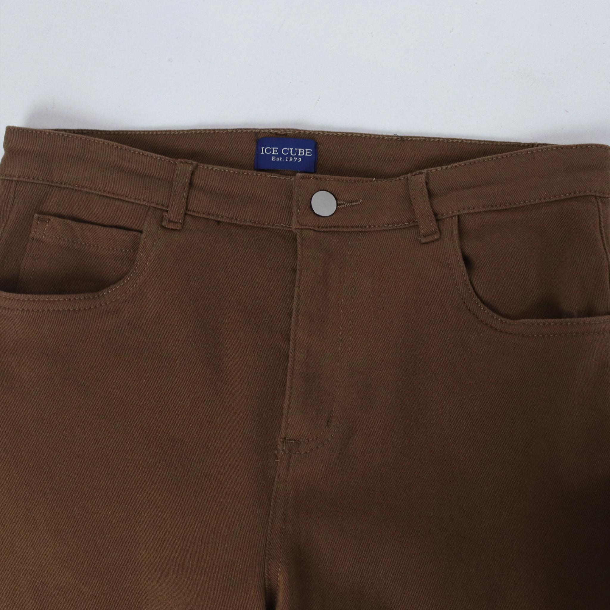 بنطال قطني أساسي بخصر عالٍ وقصة واسعة من الأسفل media preview 2