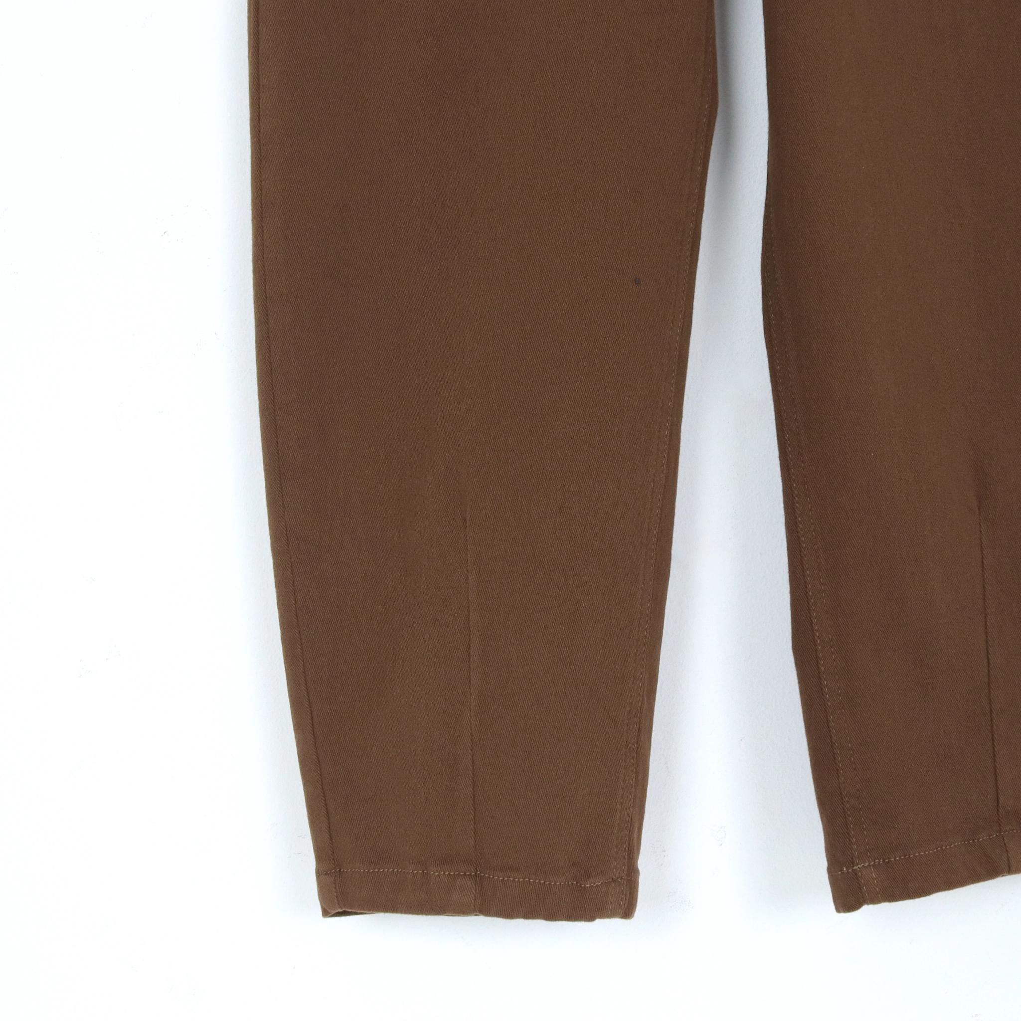 بنطال قطني أساسي بخصر عالٍ وقصة واسعة من الأسفل media preview 4