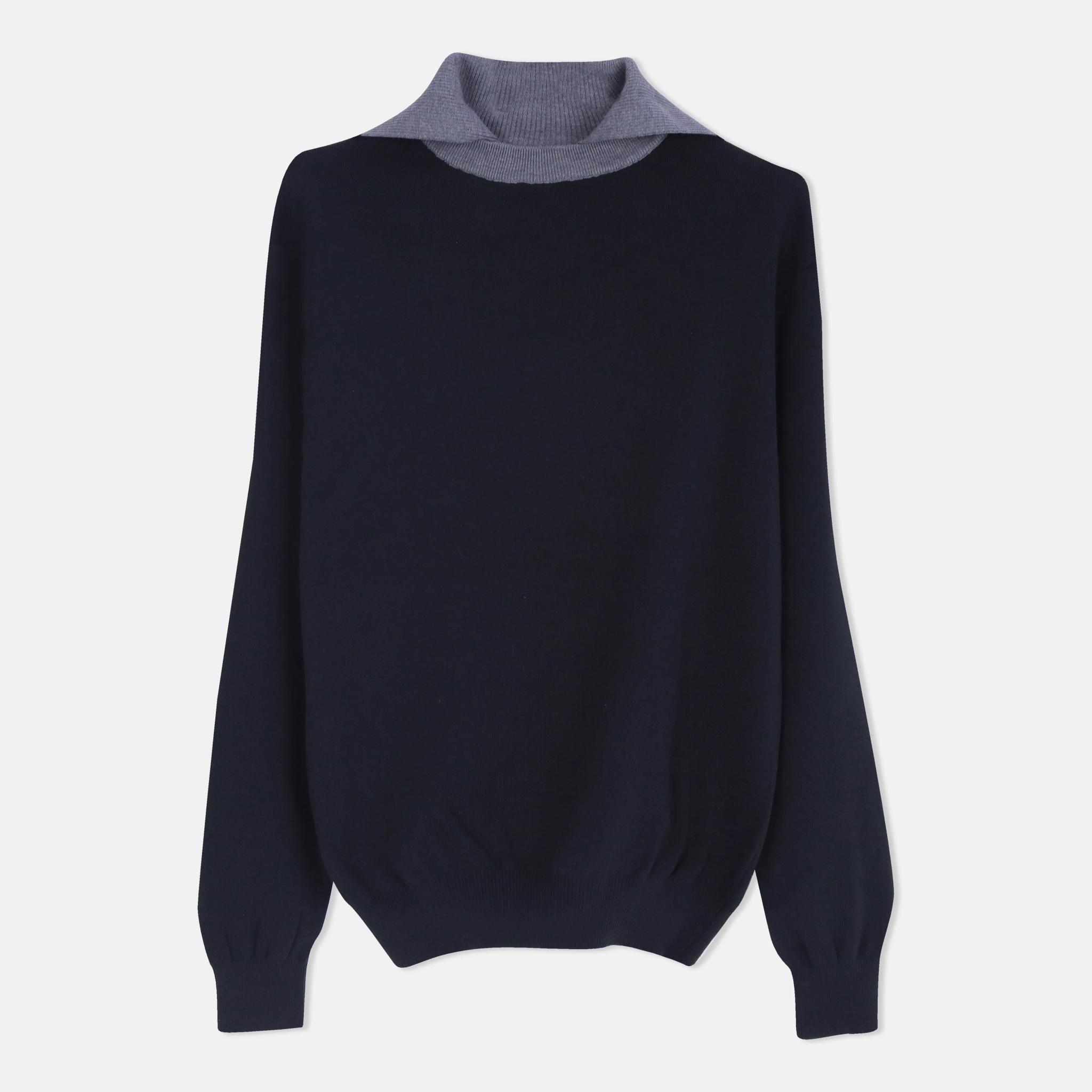 High-Neck Contrasting Collar Sweater product image