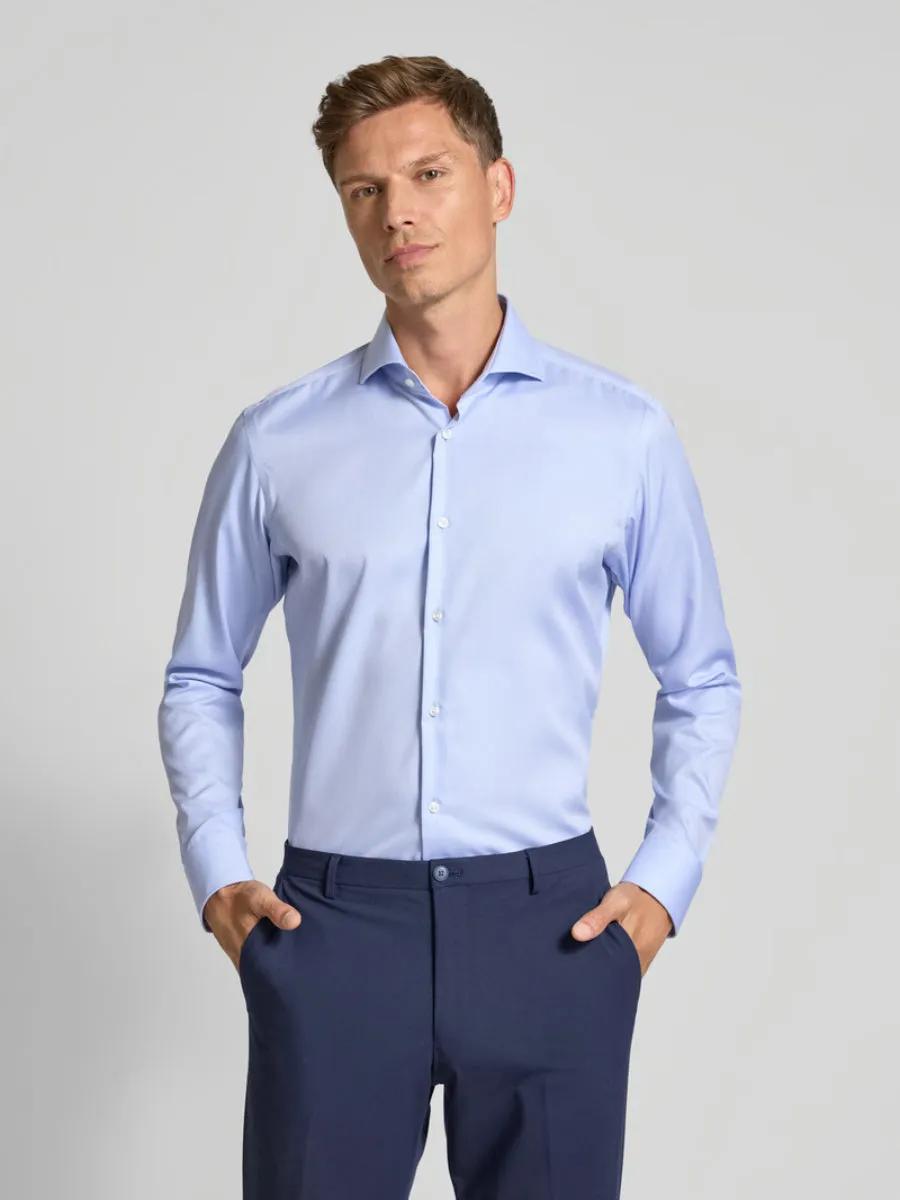 A perfect shirt for work and formal occasions product image